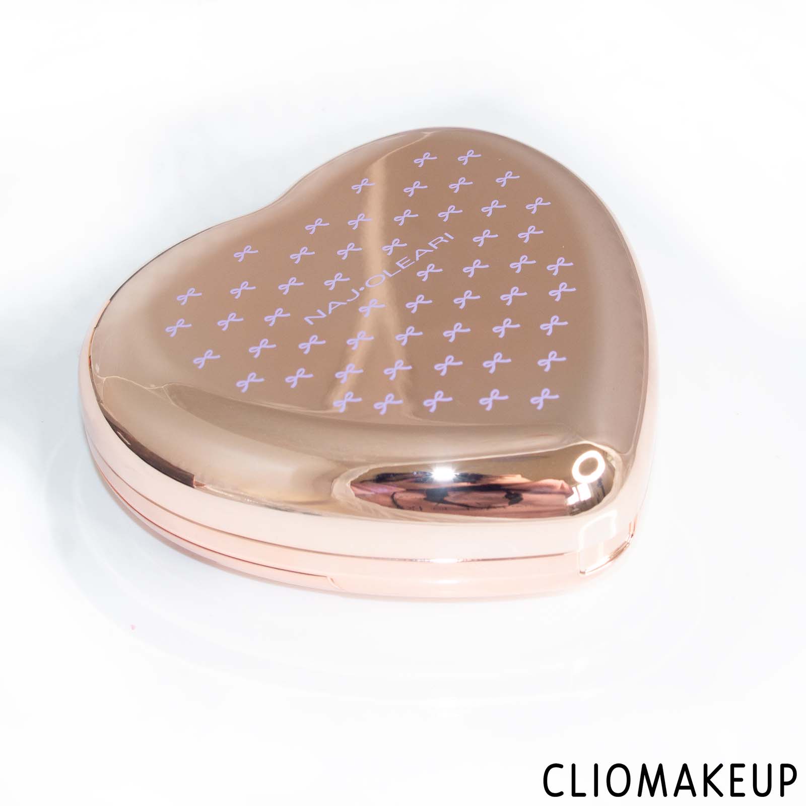 cliomakeup-recensione-cofanetto-naj-oleari-il-cuore-make-up-palette-3