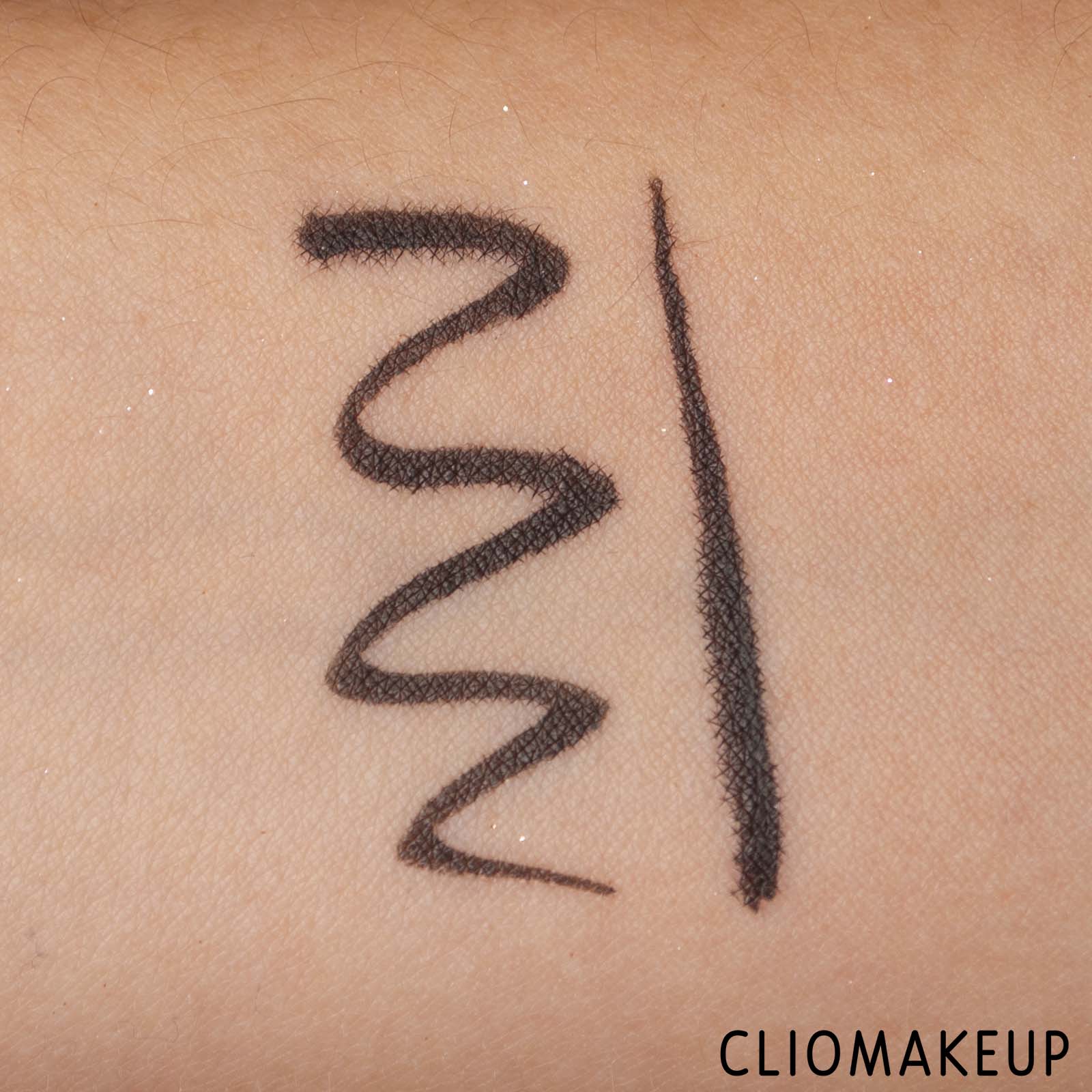 cliomakeup-recensione-eyeliner-one-size-disney-fantasia-point-made-waterproof-liquid-eyeliner-pen-7