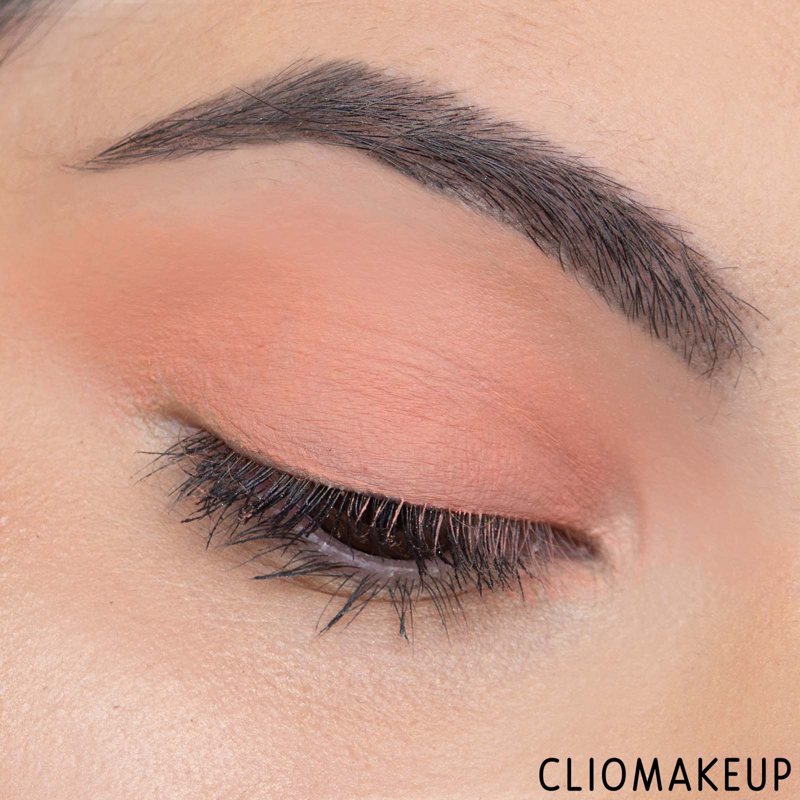 cliomakeup-recensione-ombretto-liquido-revolution-double-up-liquid-eyeshadow-11