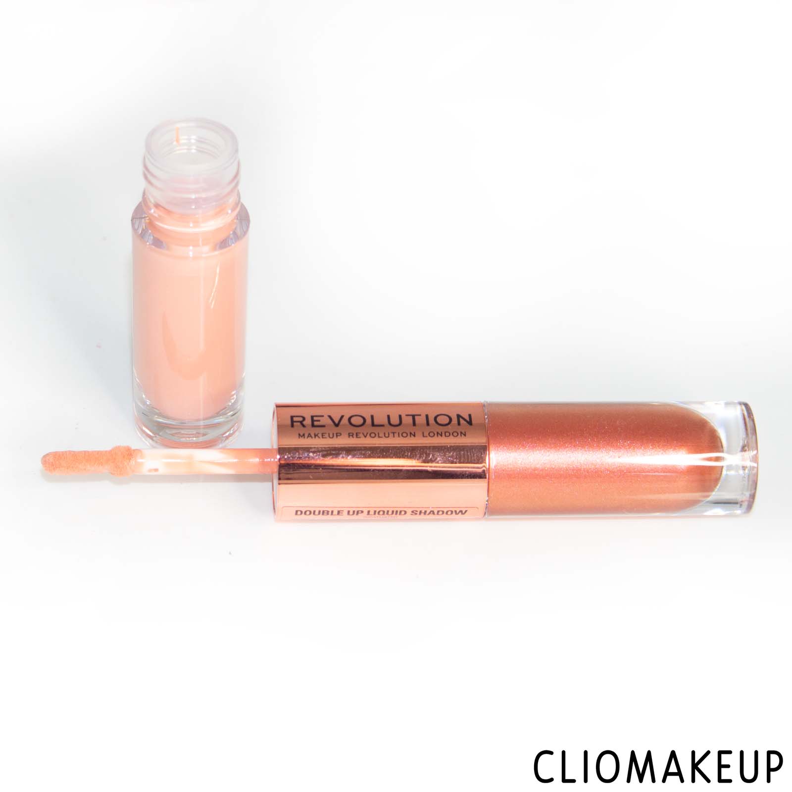 cliomakeup-recensione-ombretto-liquido-revolution-double-up-liquid-eyeshadow-4