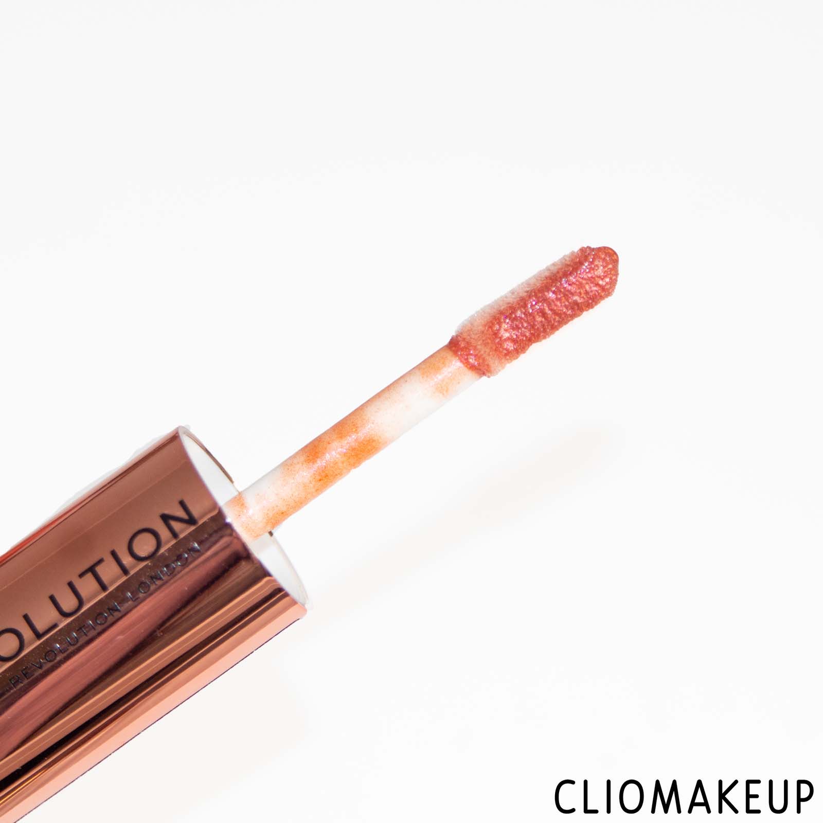 cliomakeup-recensione-ombretto-liquido-revolution-double-up-liquid-eyeshadow-5