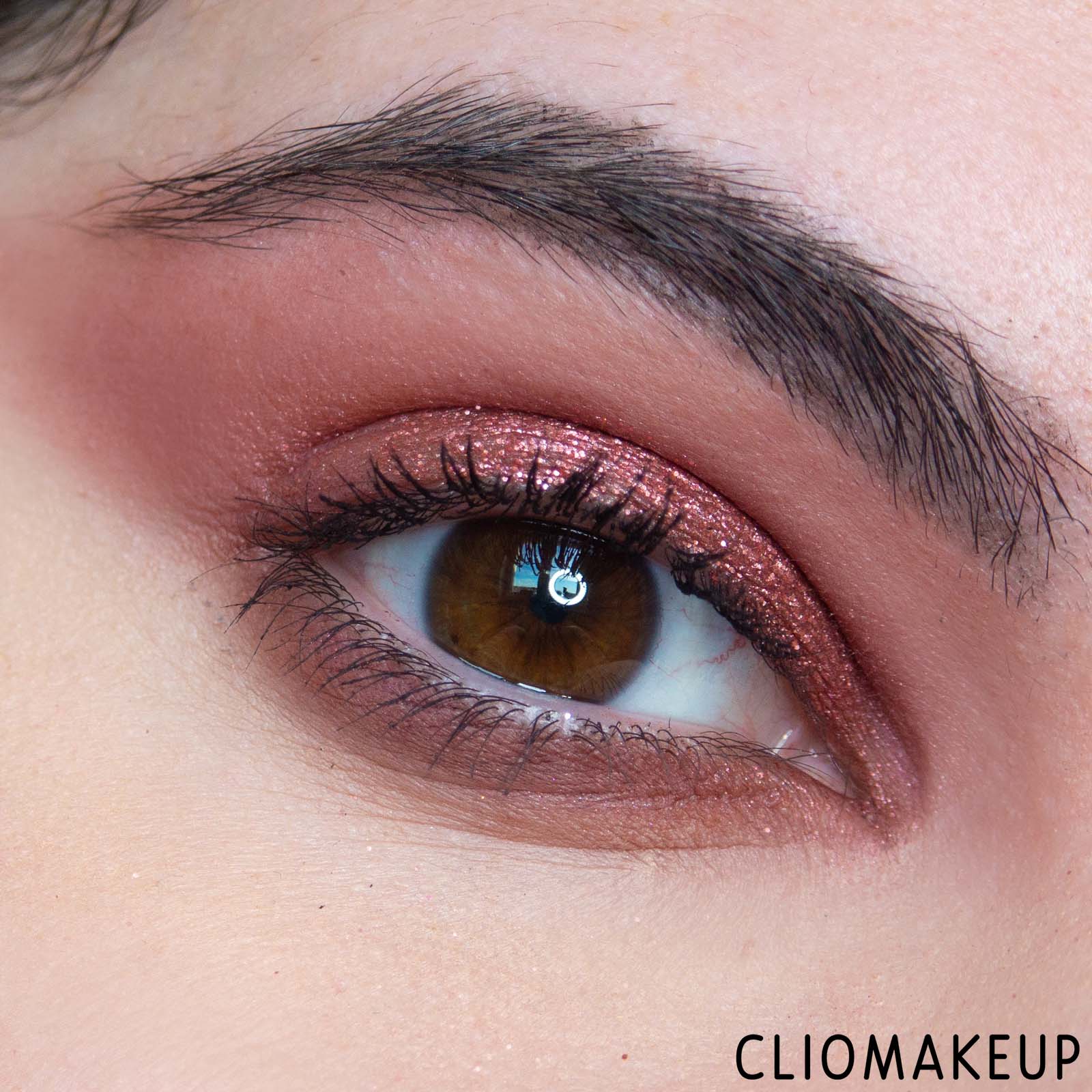 cliomakeup-recensione-palette-essence-blooming-wings-eyeshadow-palette-15