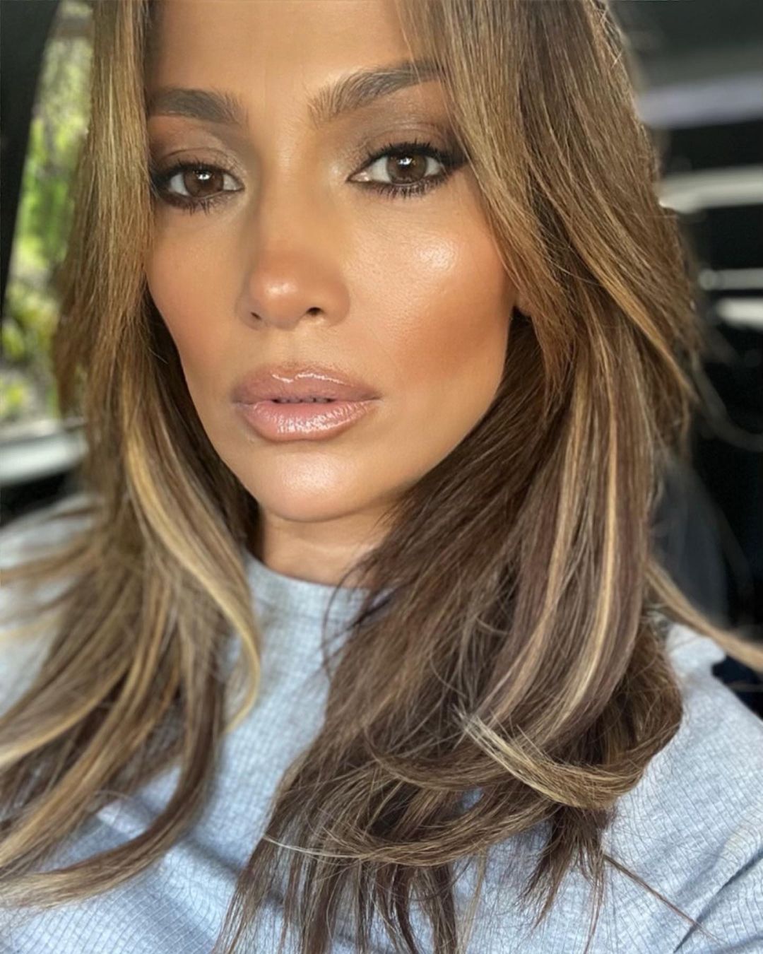 Cliomakeup-trend-glow-jennifer-lopez-makeup-giorno