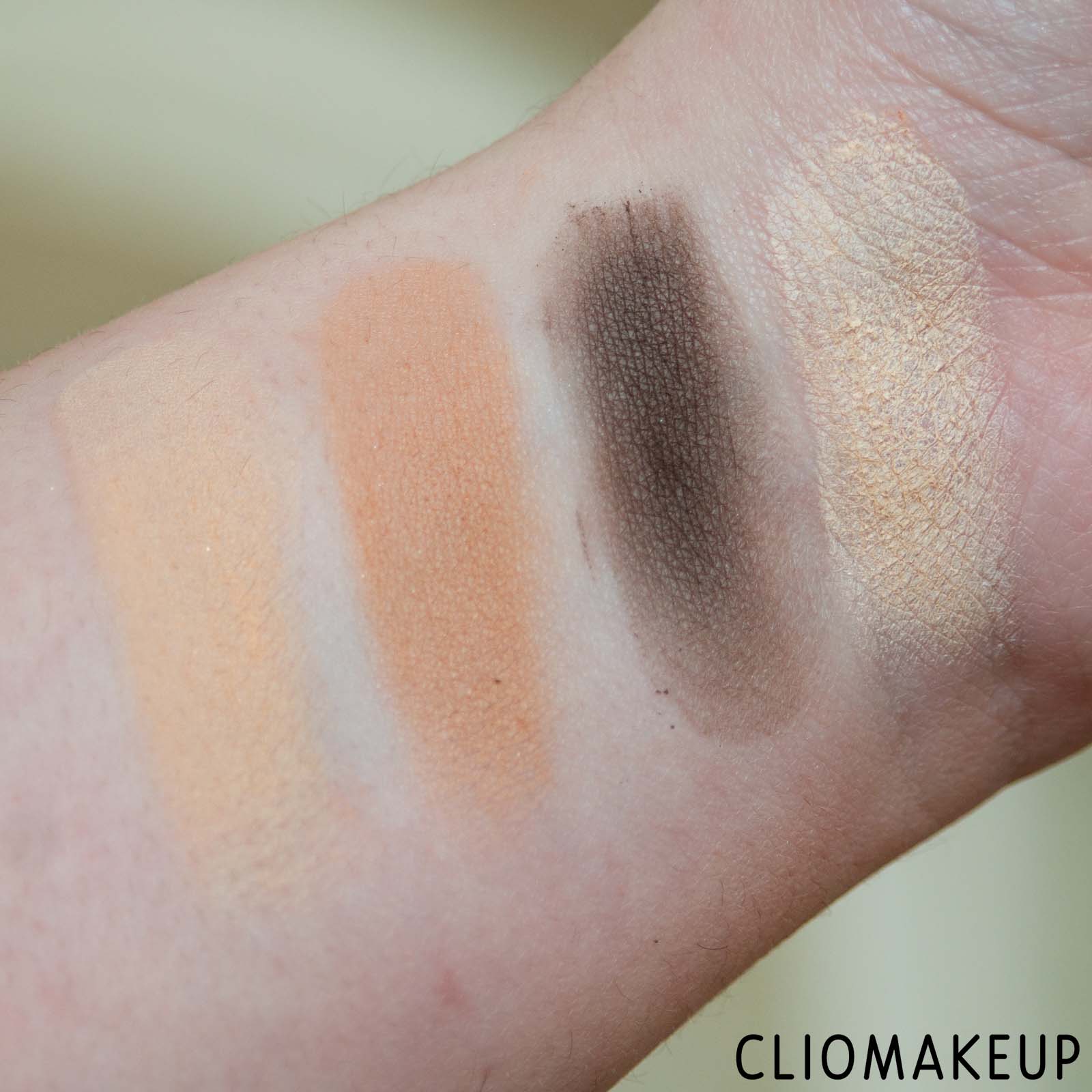 cliomakeup-recensione-palette-kiko-blue-me-eyeshadow-palette-6