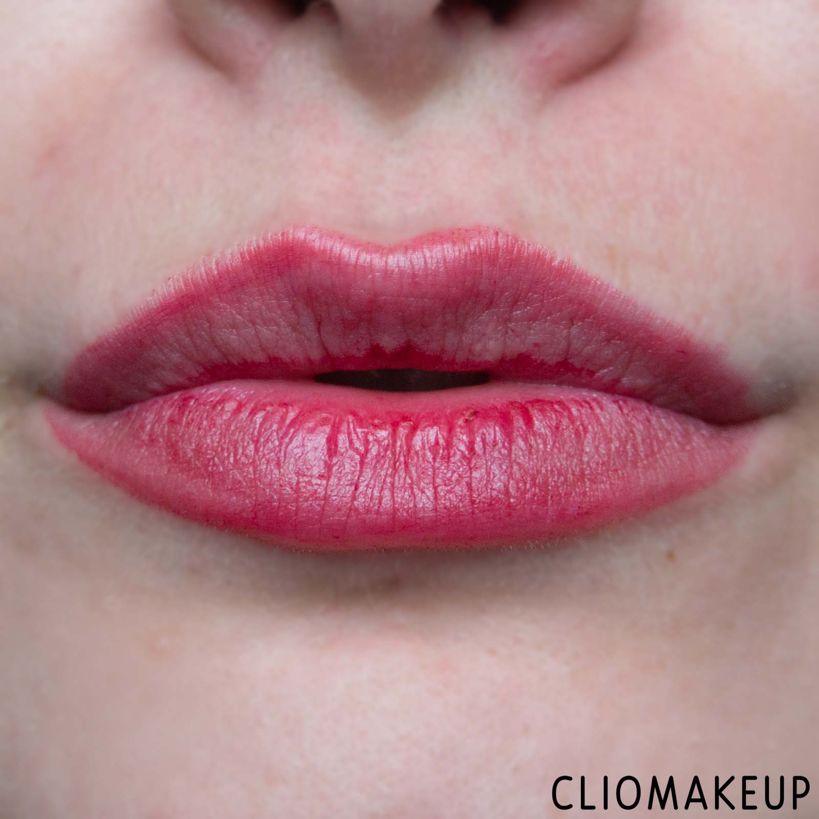 cliomakeup-recensione-rossetto-rem-beauty-practically-permanent-10