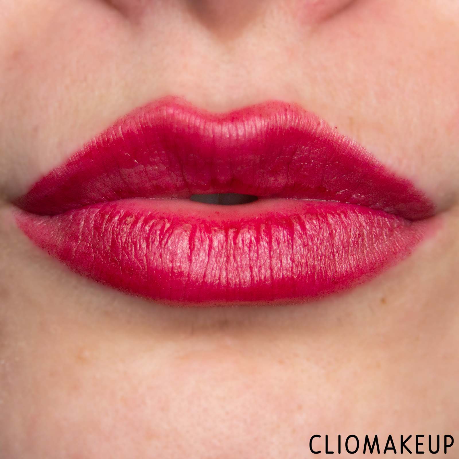 cliomakeup-recensione-rossetto-rem-beauty-practically-permanent-13