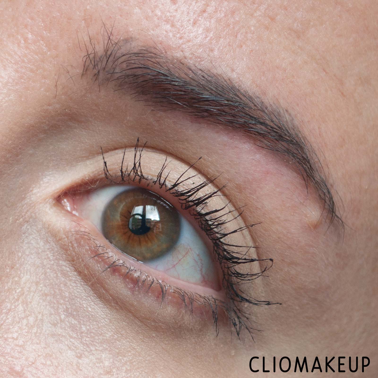 cliomakeup-recensione-fondotinta-catrice-nude-drop-tinted-serum-foundation-10