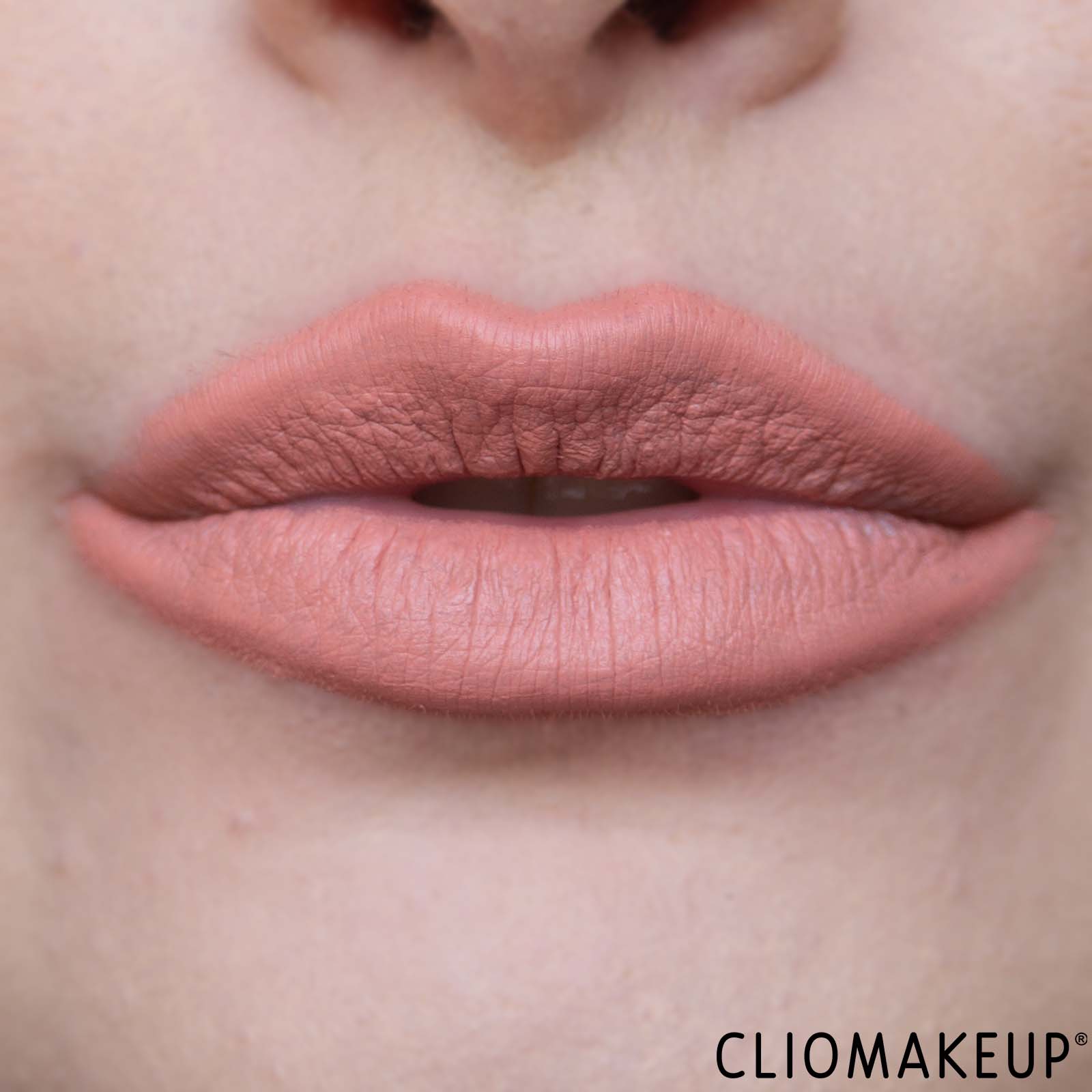 cliomakeup-recensione-matite-labbra-natasha-denona-i-need-a-rose-lip-crayon-10