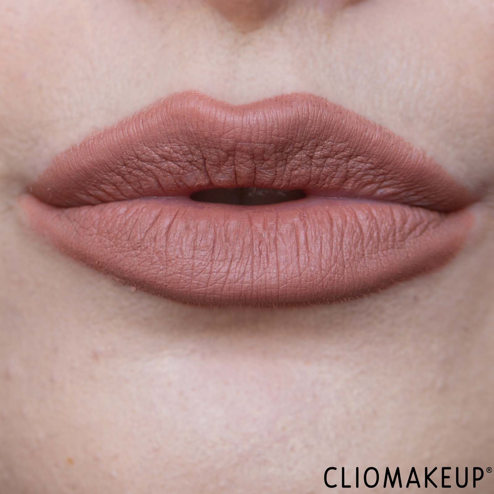 cliomakeup-recensione-matite-labbra-natasha-denona-i-need-a-rose-lip-crayon-12