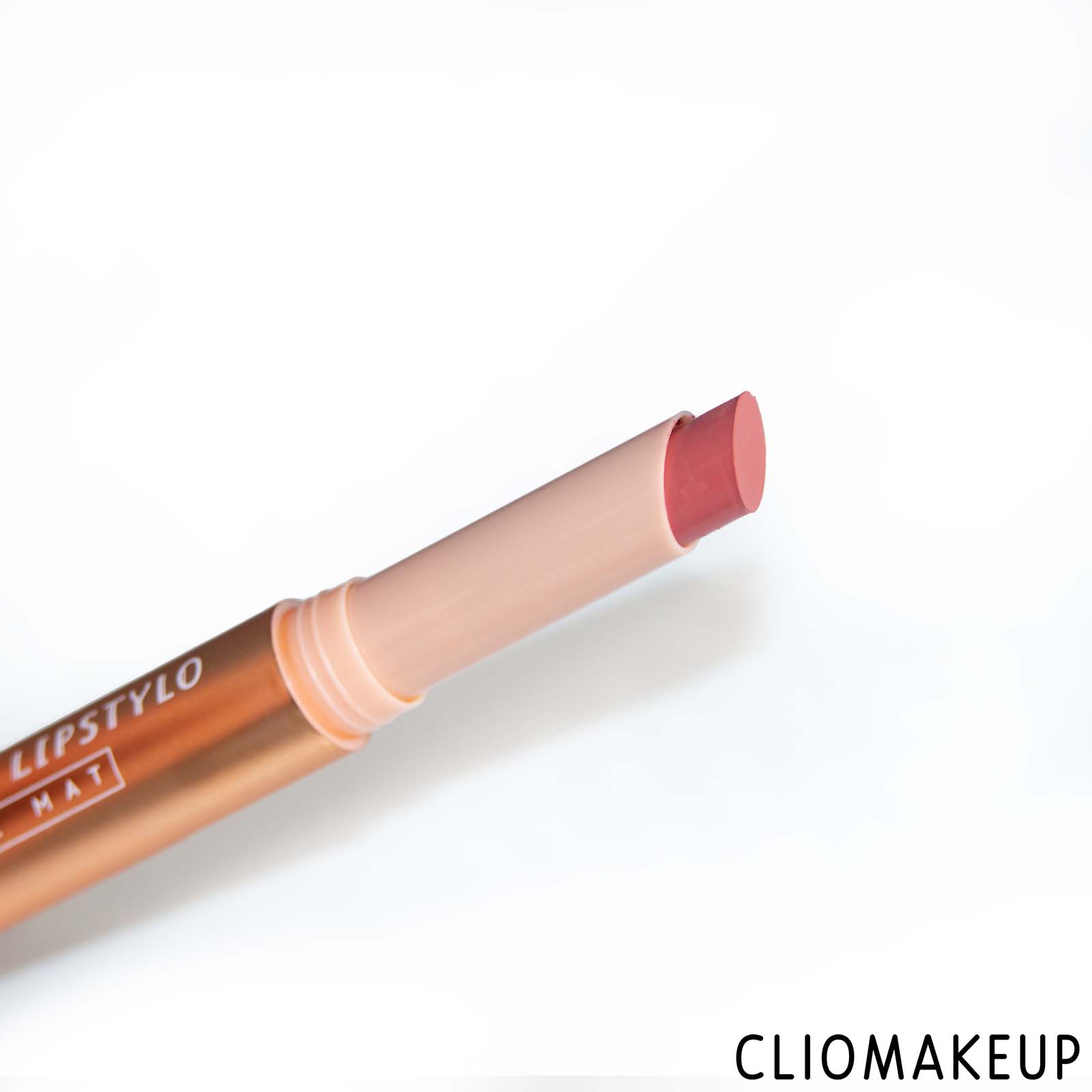 cliomakeup-recensione-rossetti-astra-madame-lipstylo-the-mat-5