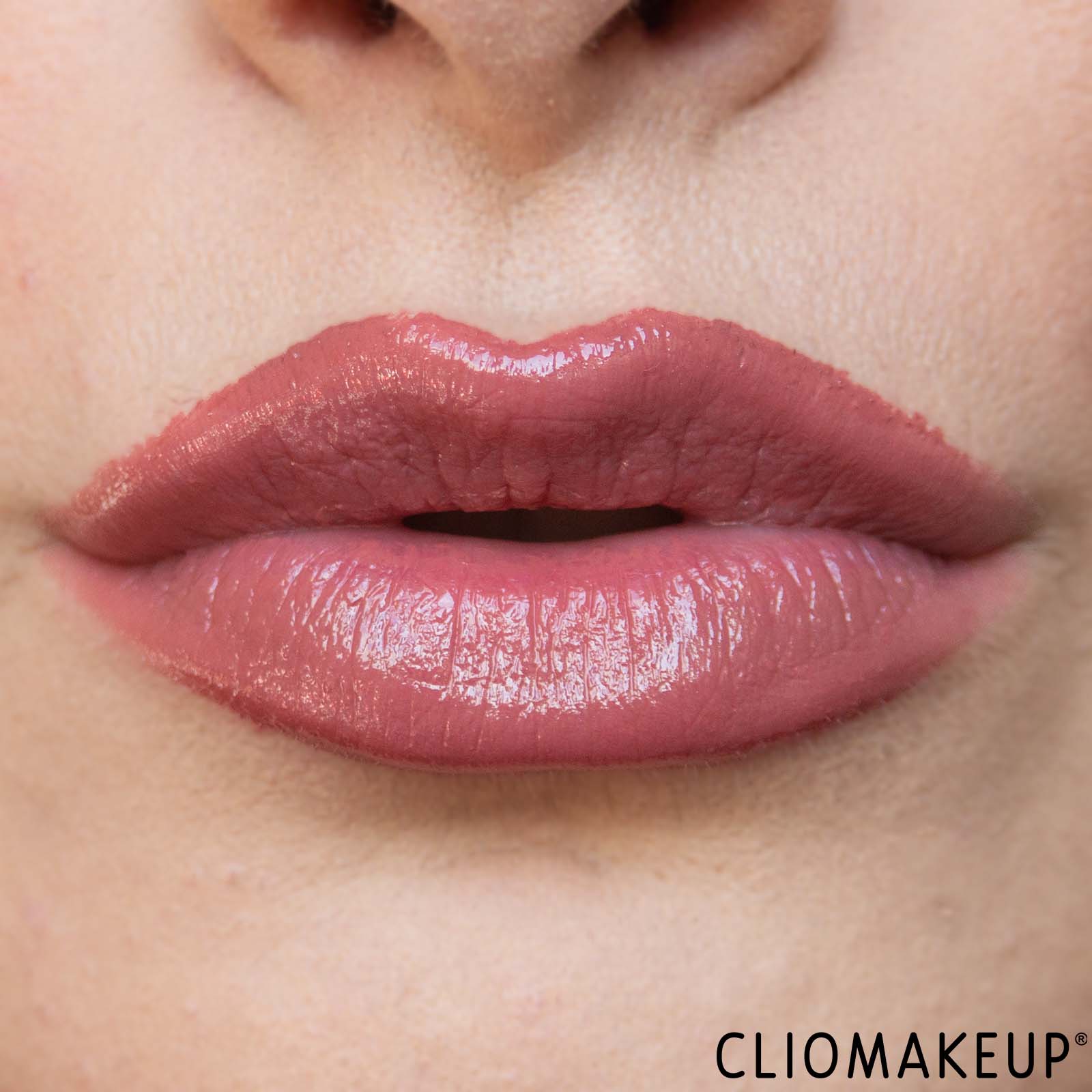 cliomakeup-recensione-rossetti-nabla-beyond-jelly-lipstick-11