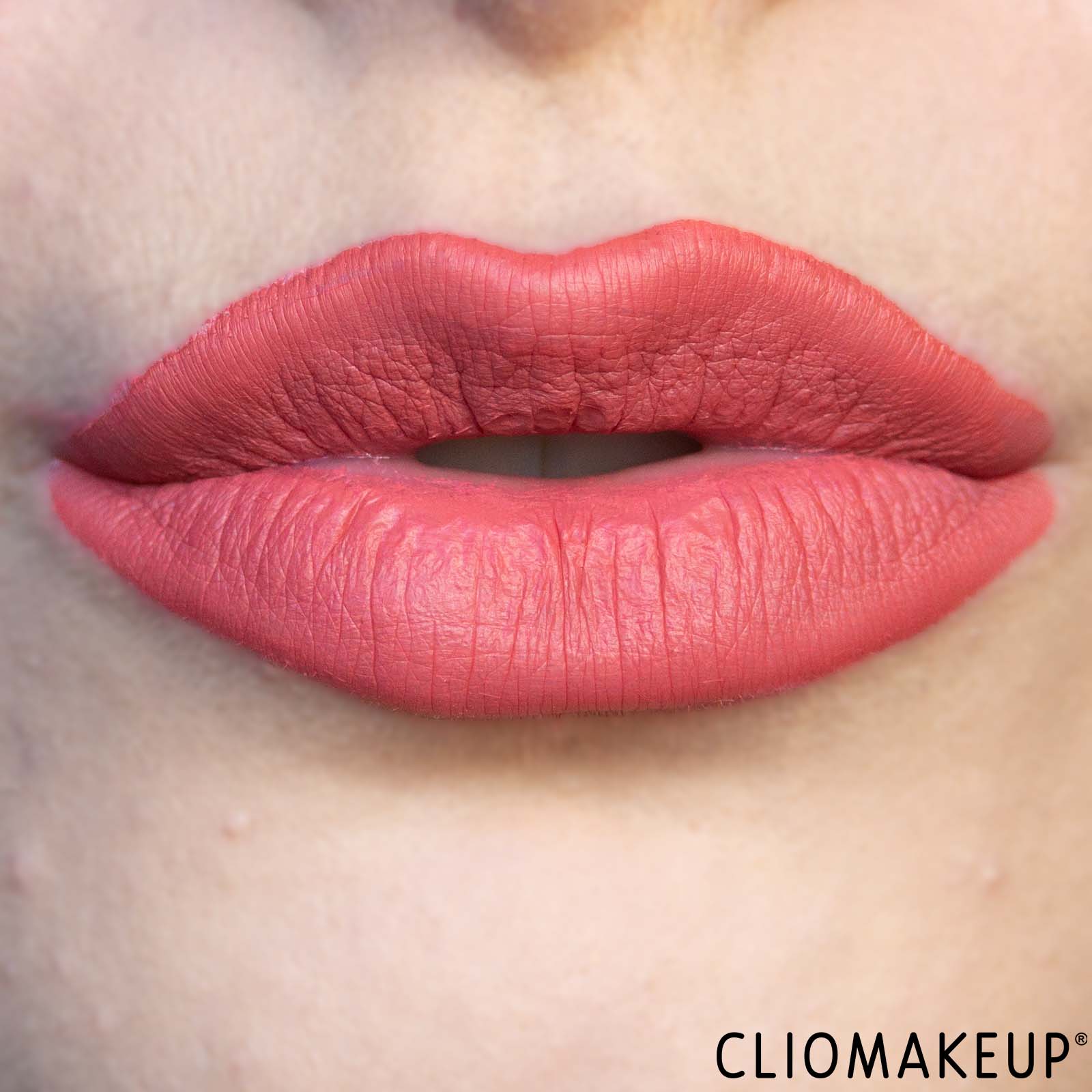 cliomakeup-recensione-tinta-labbra-e-guance-astra-hypnotize-liquid-lip-e-cheek-9