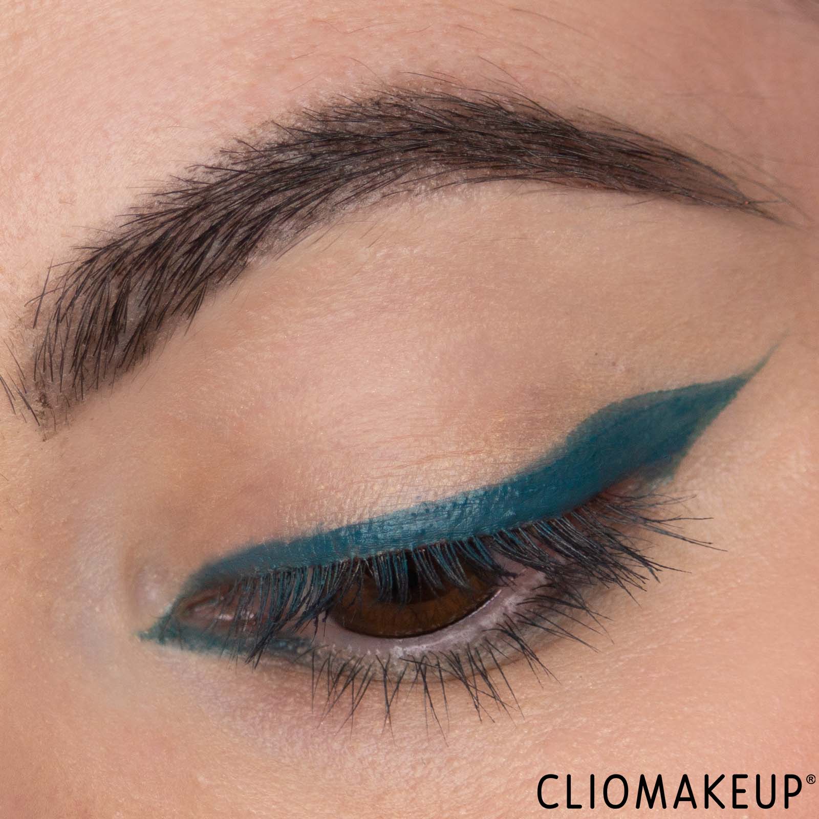 cliomakeup-recensione-eyeliner-catrice-calligraph-artist-matte-eyeliner-13