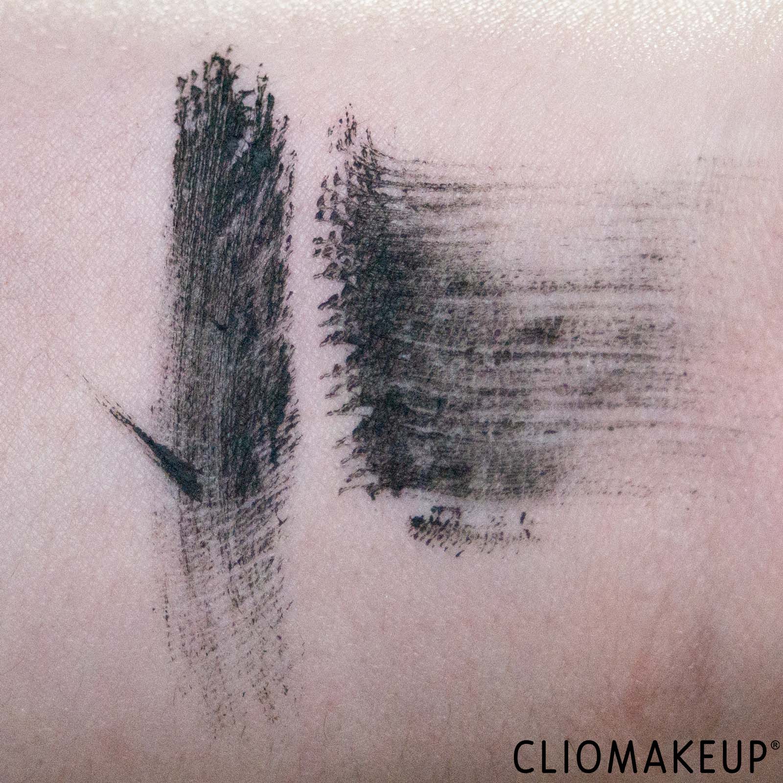 cliomakeup-recensione-mascara-revolution-beauty-big-lash-reloaded-volume-mascara-ultra-black-6