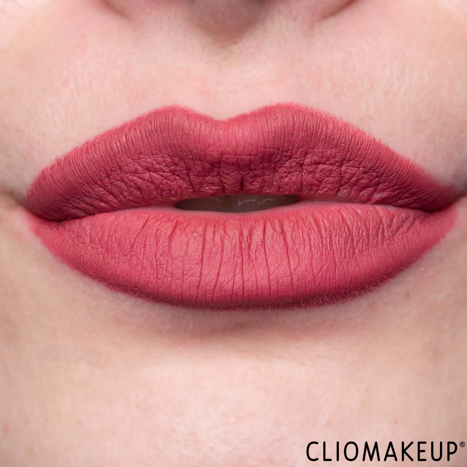 cliomakeup-recensione-matite-labbra-nyx-longwear-line-loud-matte-lip-liner-12