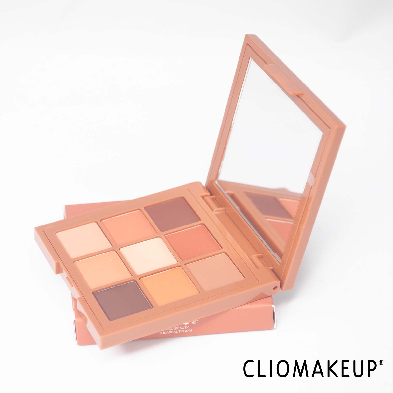 cliomakeup-recensione-palette-huda-beauty-matte-obsessions-warm-eyeshadow-palette-5