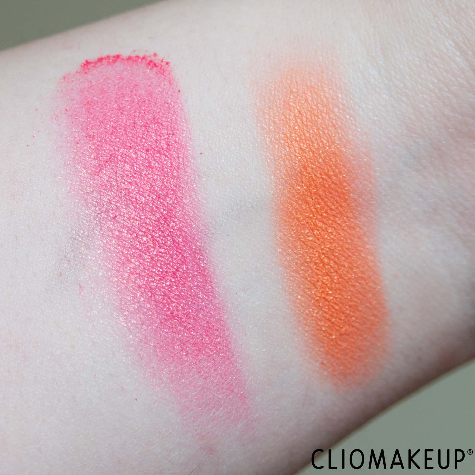 cliomakeup-recensione-blush-essence-rouge-e-highlighter-bloomin-bright-blushlighter-6