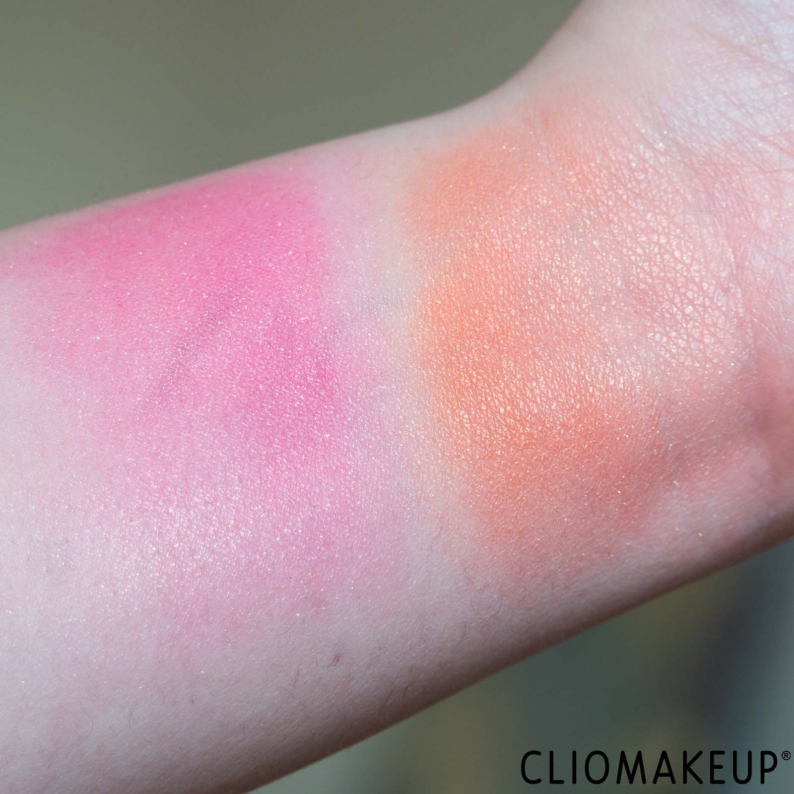 cliomakeup-recensione-blush-essence-rouge-e-highlighter-bloomin-bright-blushlighter-8