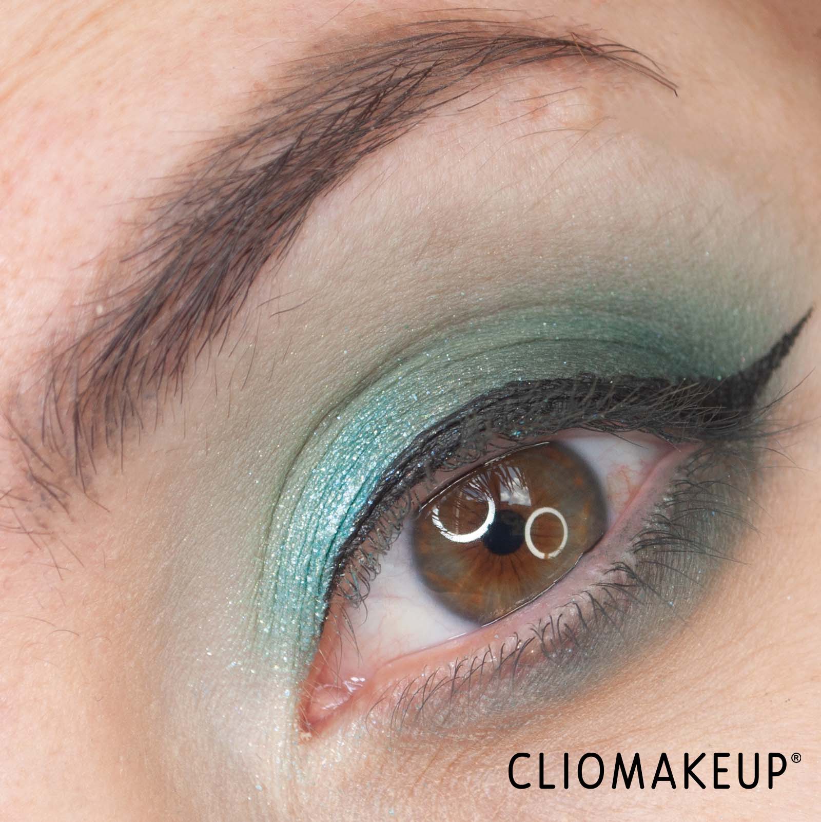 cliomakeup-recensione-eyeliner-kiko-powerful-love-eyeliner-duo-11