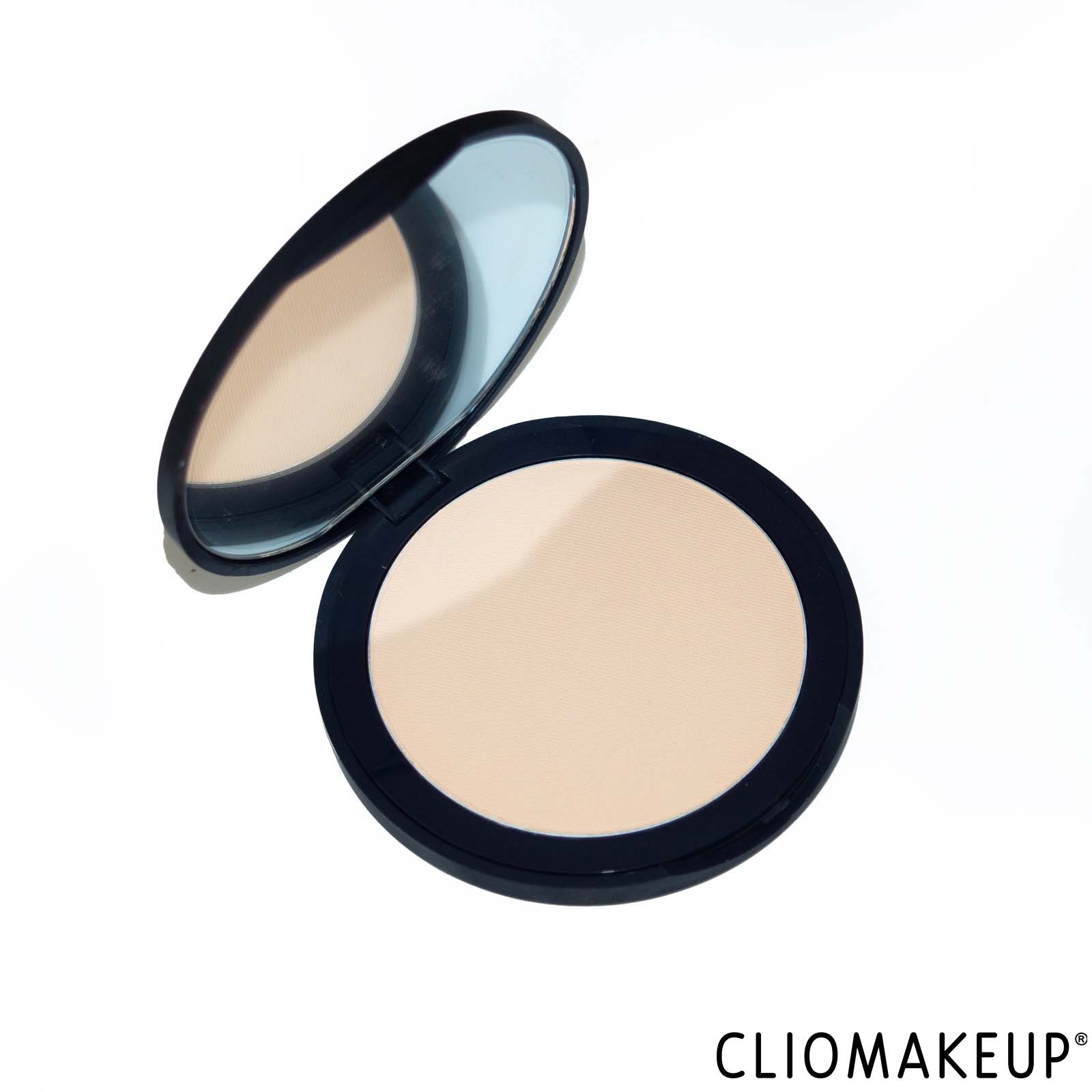 cliomakeup-recensione-cipria-nars-soft-matte-powder-4