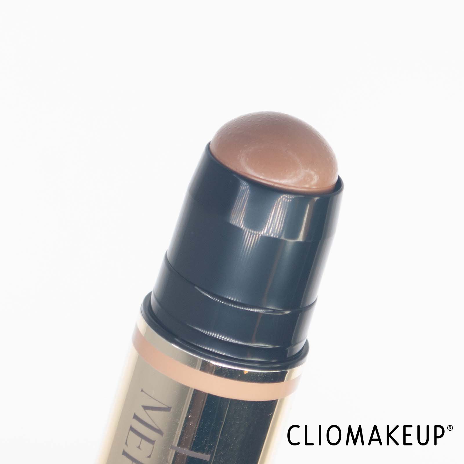 cliomakeup-recensione-contour-stick-kiko-the-little-mermaid-contour-e-highlighter-duo-stick-5