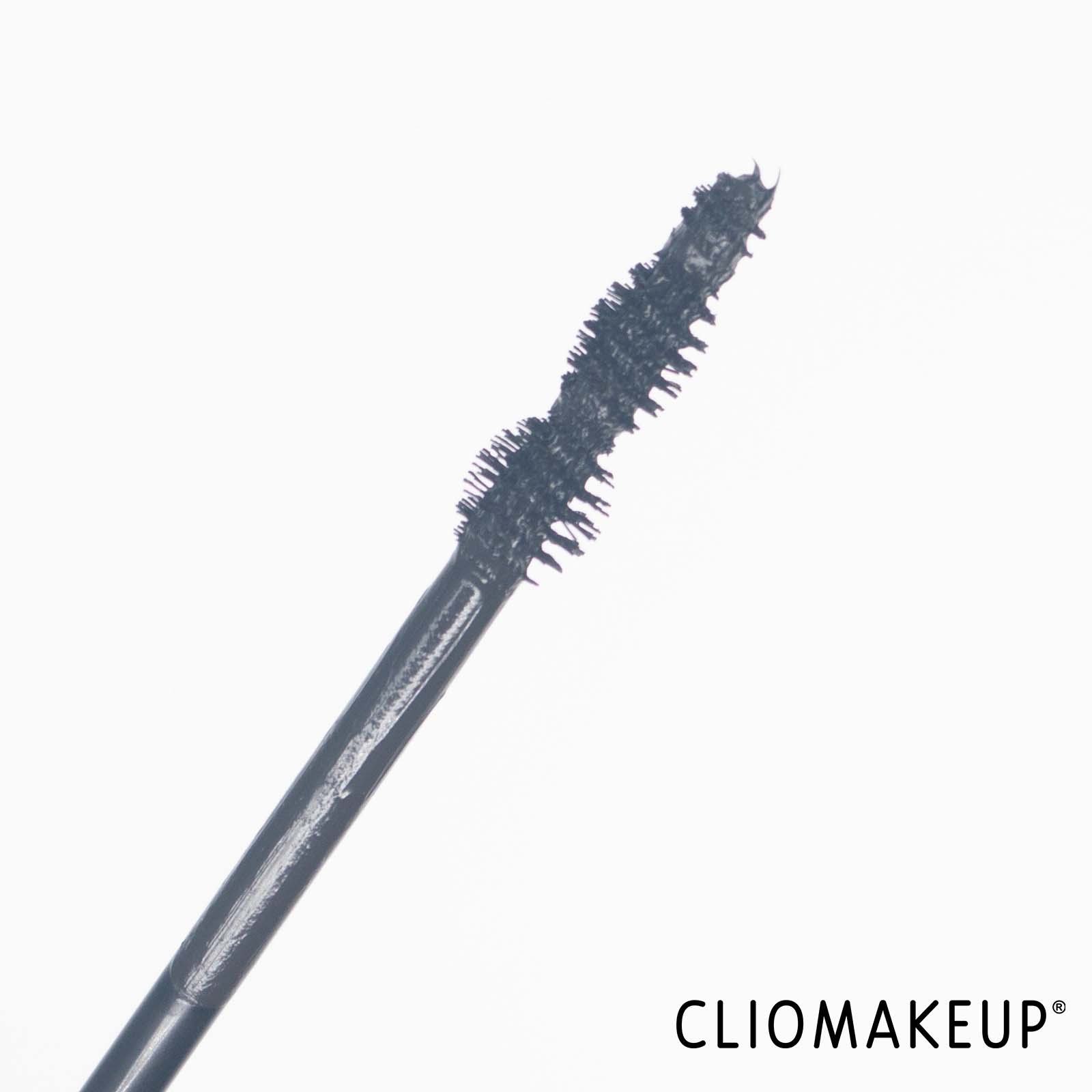 cliomakeup-recensione-mascara-kiko-the-little-mermaid-16h-long-lasting-multi-dimensional-mascara-5