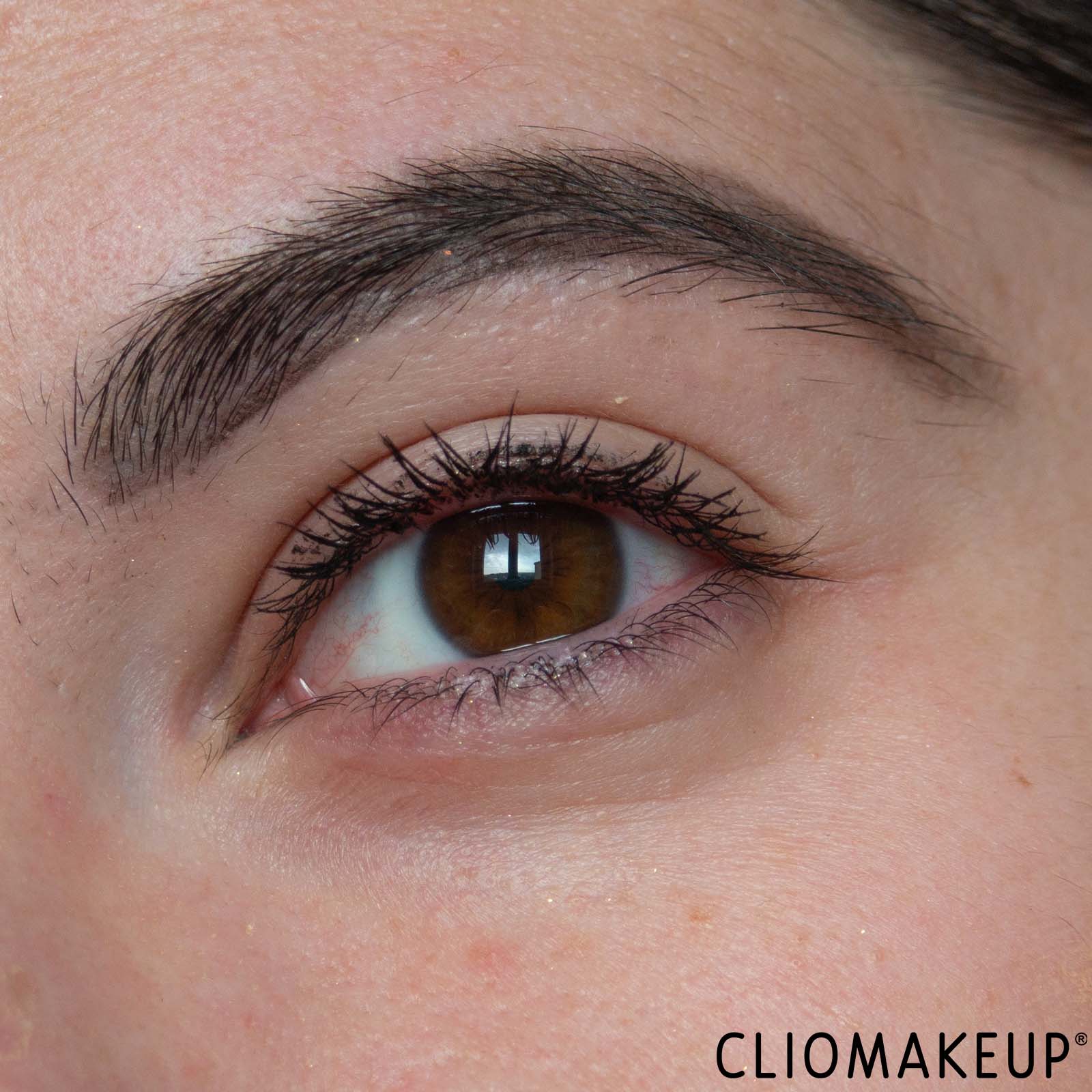 cliomakeup-recensione-mascara-maybelline-great-lash-mascara-blackest-black-10