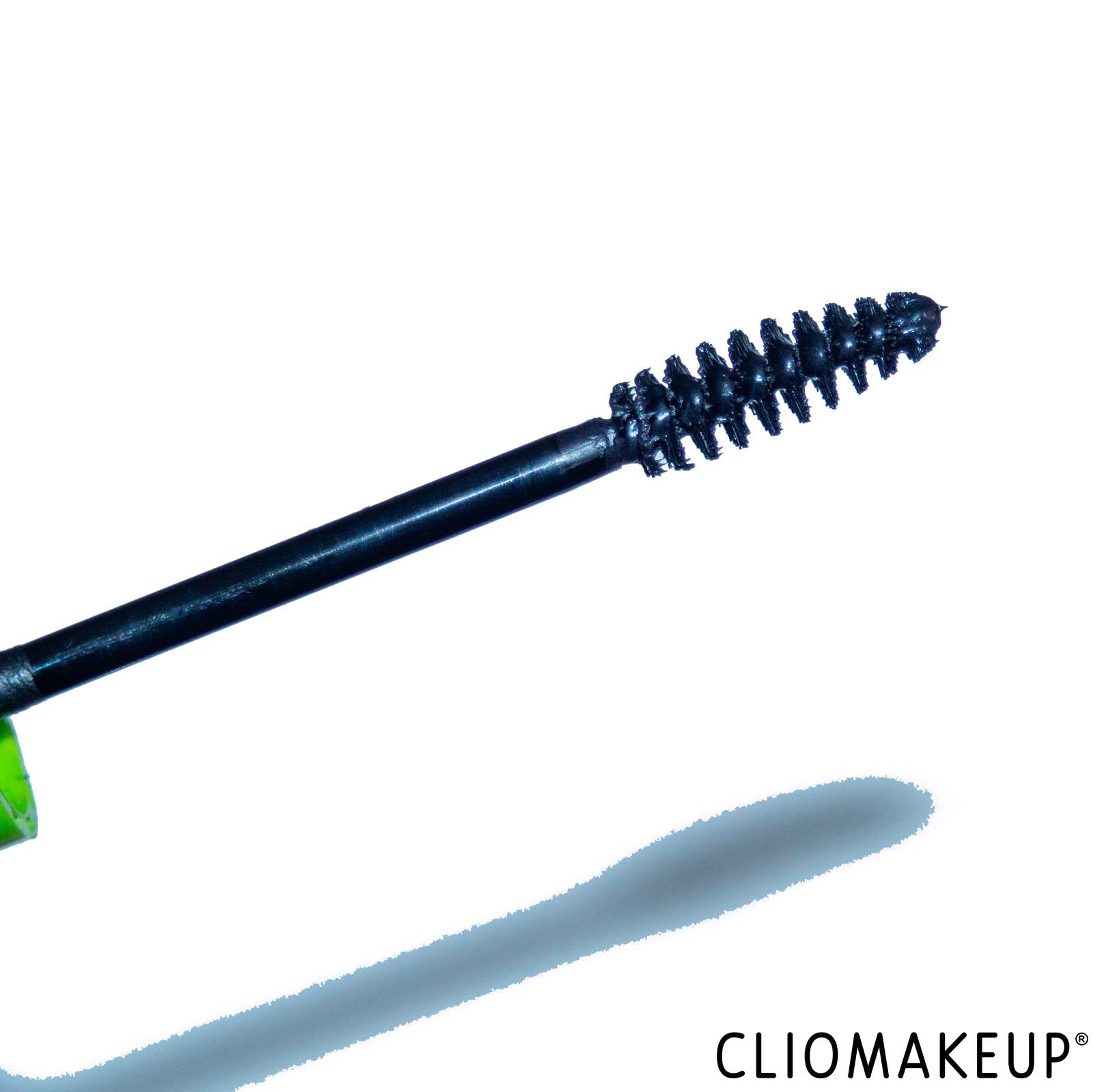 cliomakeup-recensione-mascara-maybelline-great-lash-mascara-blackest-black-5