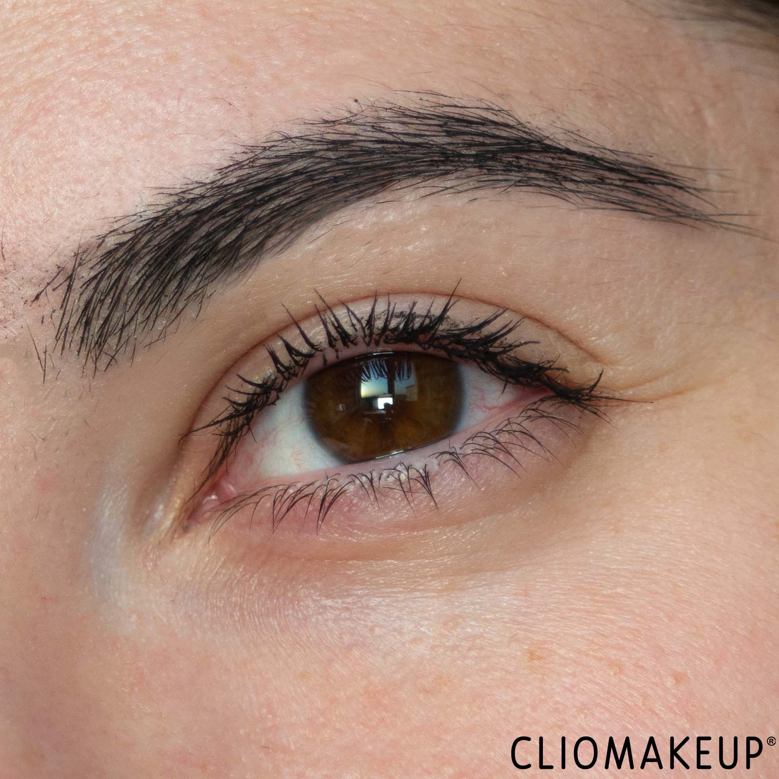 cliomakeup-recensione-mascara-catrice-wild-escape-glam-e-doll-volume-mascara-11