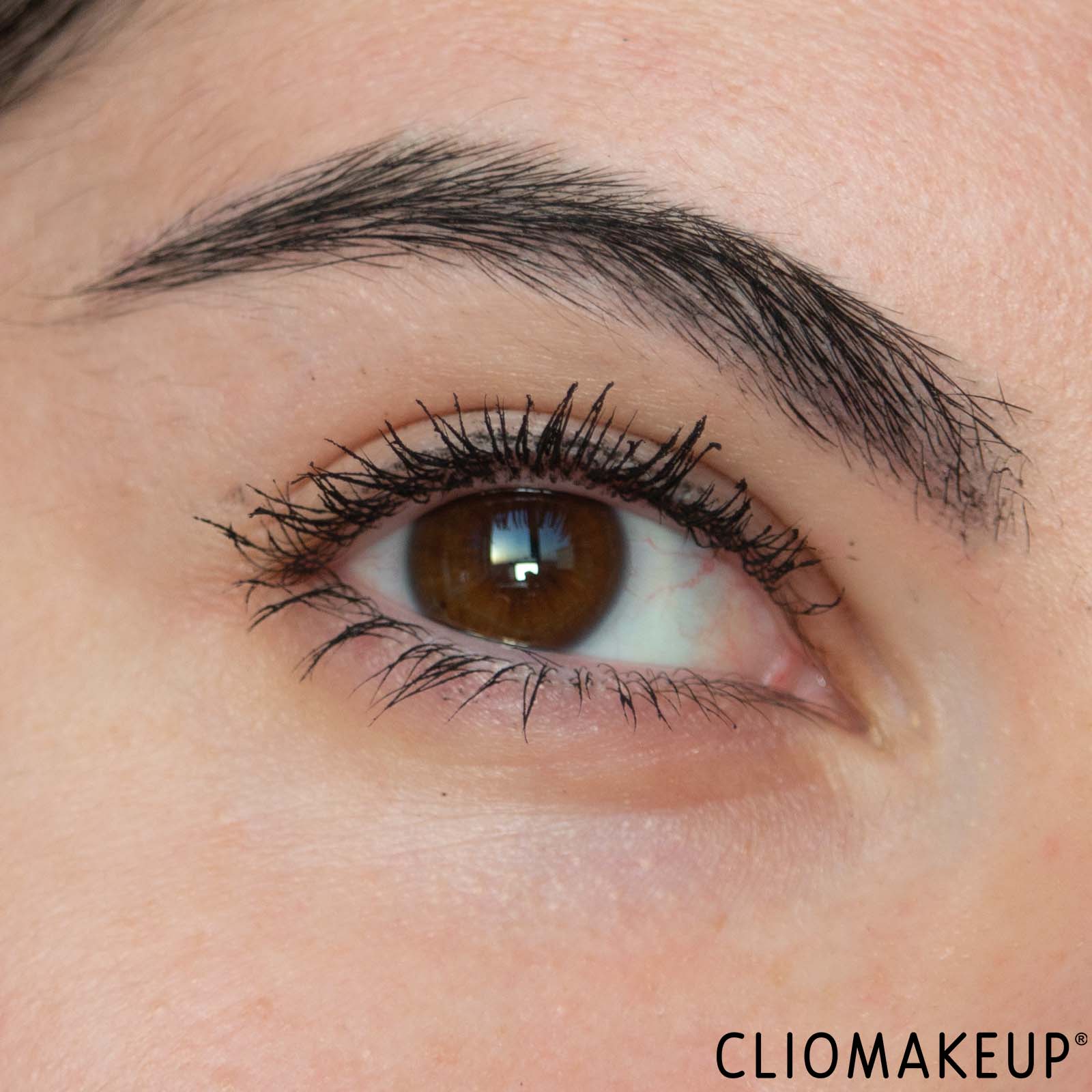 cliomakeup-recensione-mascara-catrice-wild-escape-glam-e-doll-volume-mascara-13