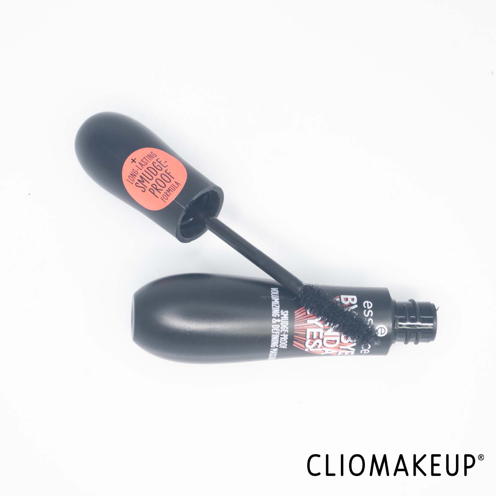 cliomakeup-recensione-mascara-essence-bye-bye-panda-eyes!-mascara-2