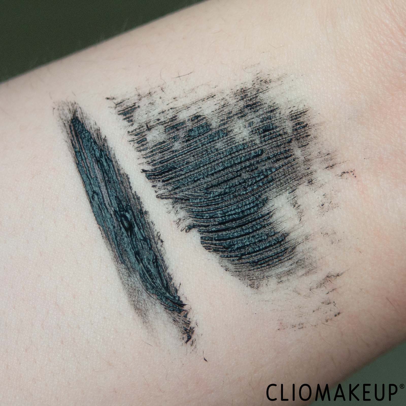 cliomakeup-recensione-mascara-essence-lift-e-curl-volumizing-mascara-6