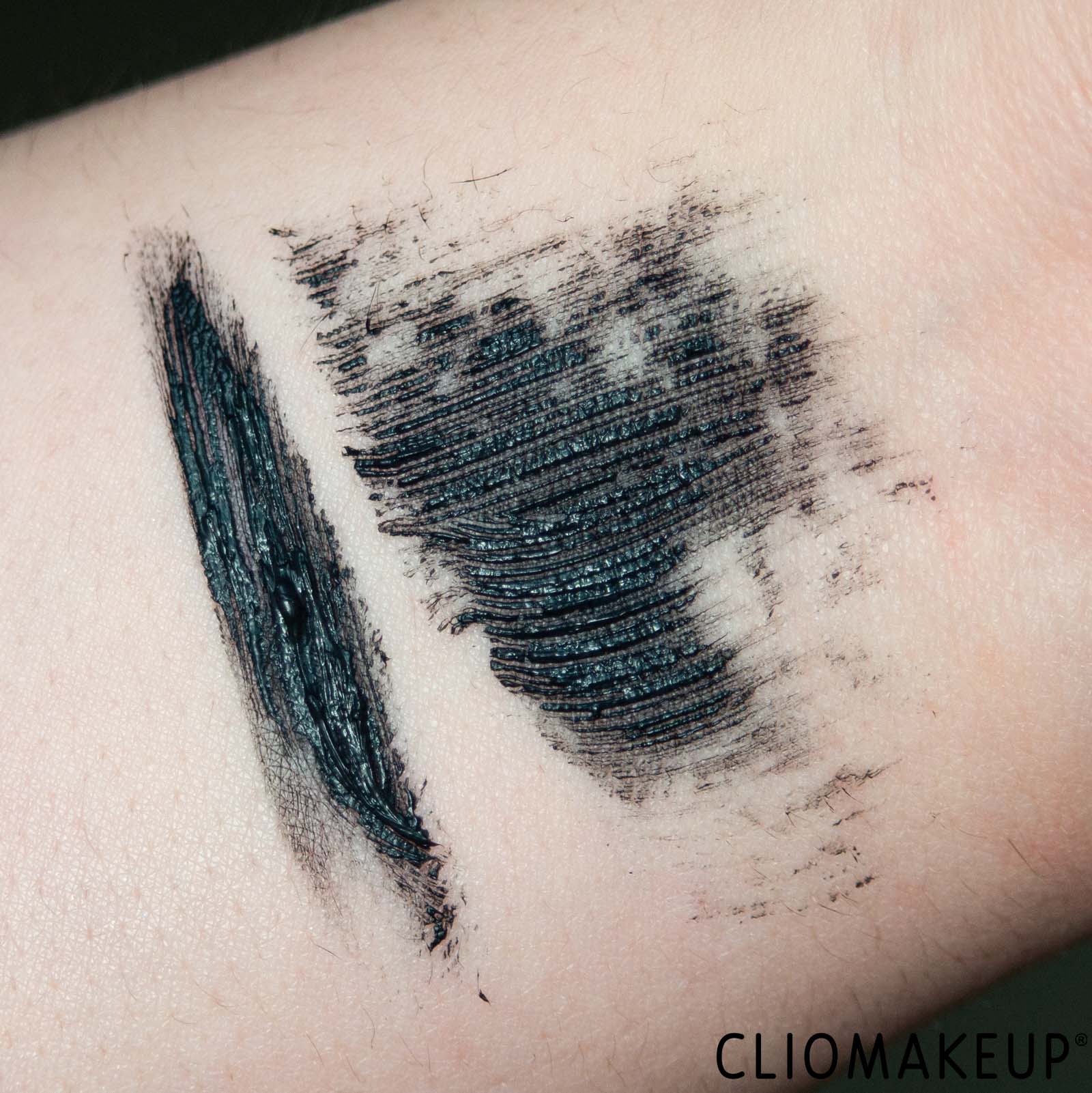 cliomakeup-recensione-mascara-essence-lift-e-curl-volumizing-mascara-7