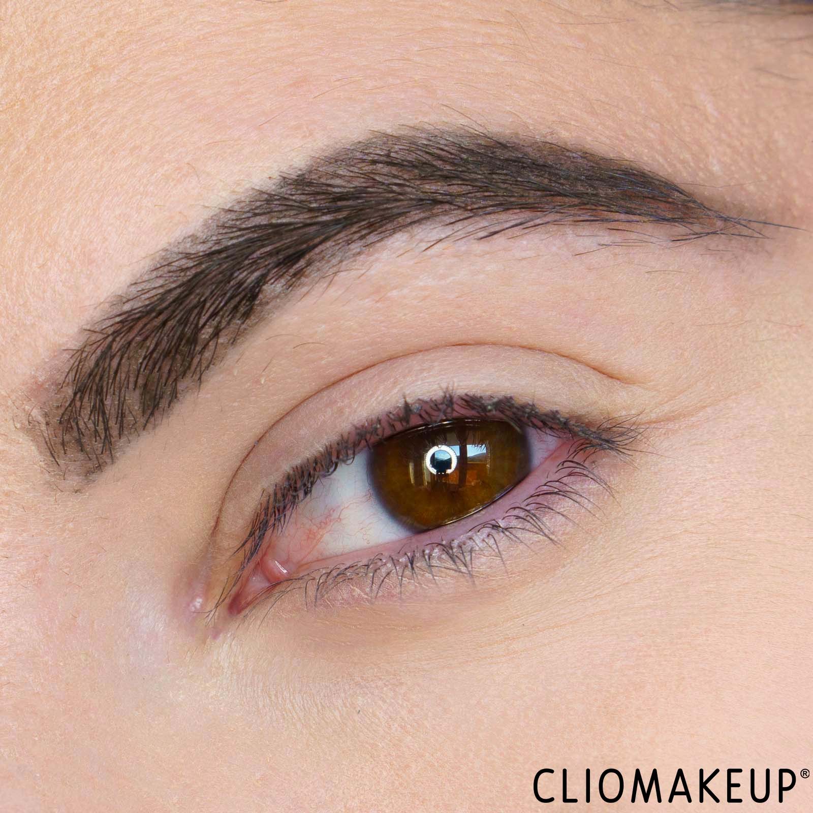 cliomakeup-recensione-mascara-essence-lift-e-curl-volumizing-mascara-9