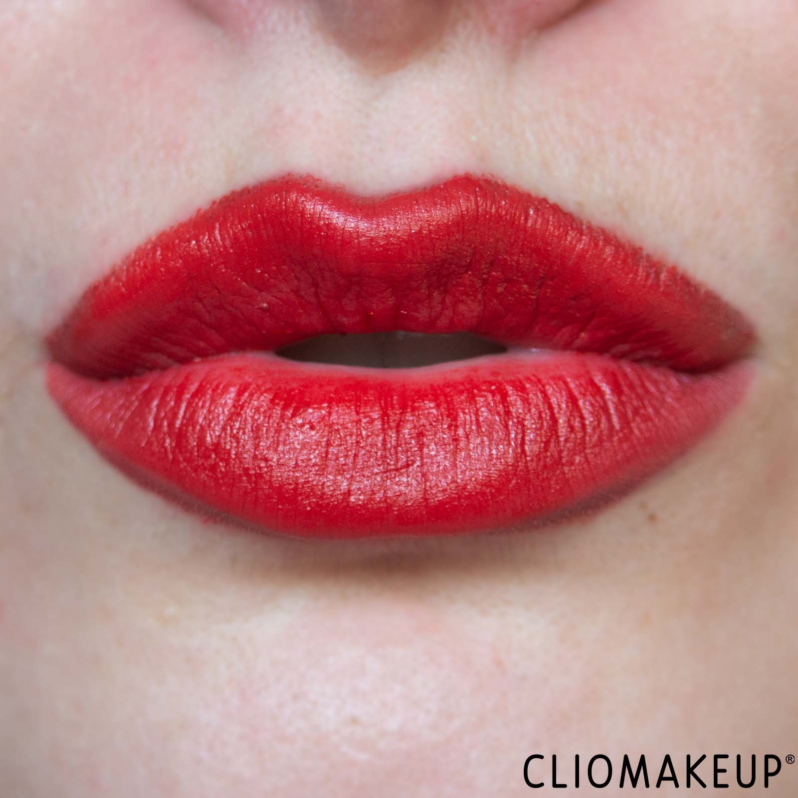 cliomakeup-recensione-rossetti-lancome-absolu-rouge-intimatte-lipstick-12