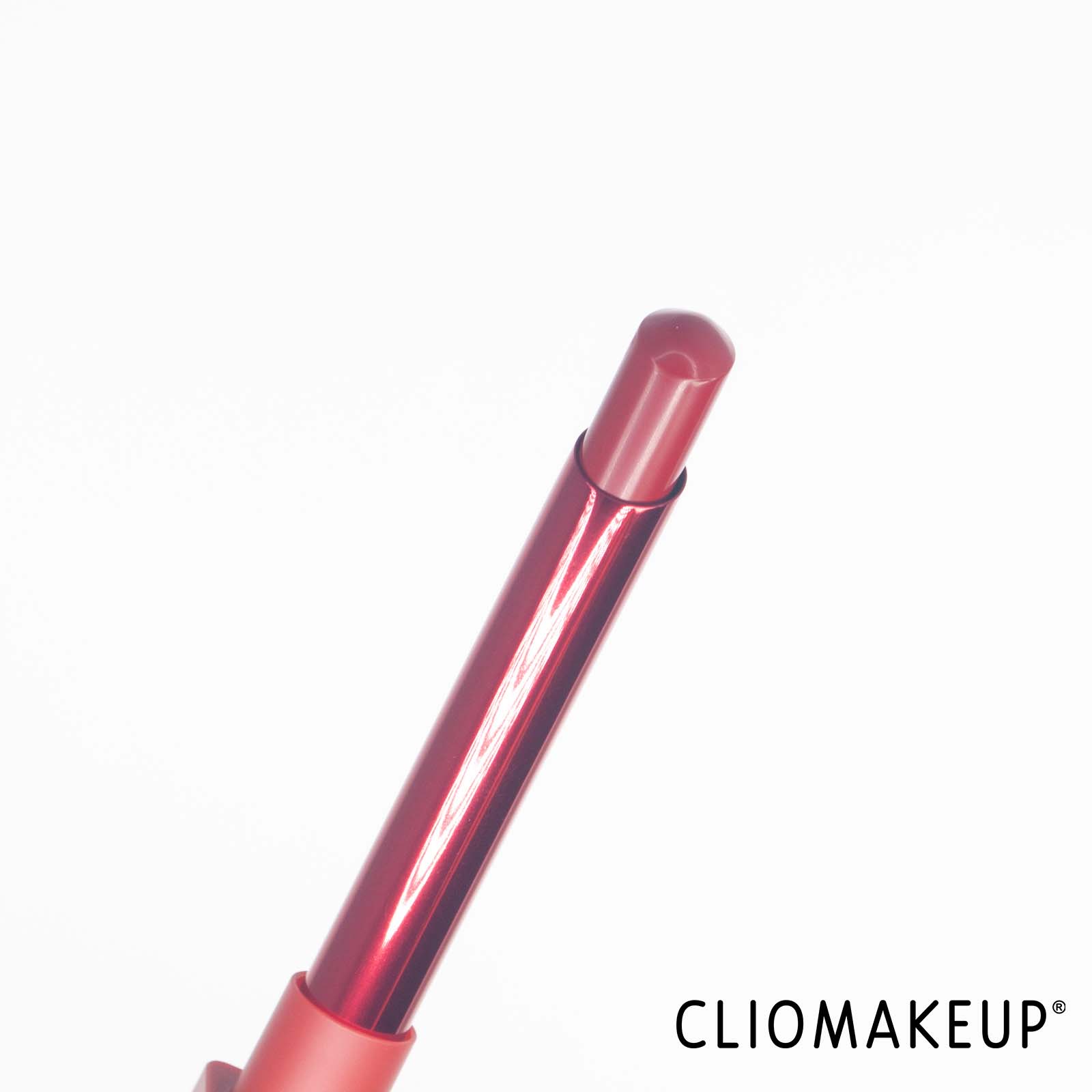 cliomakeup-recensione-rossetto-natasha-denona-i-need-a-rouge-lip-styletto-5