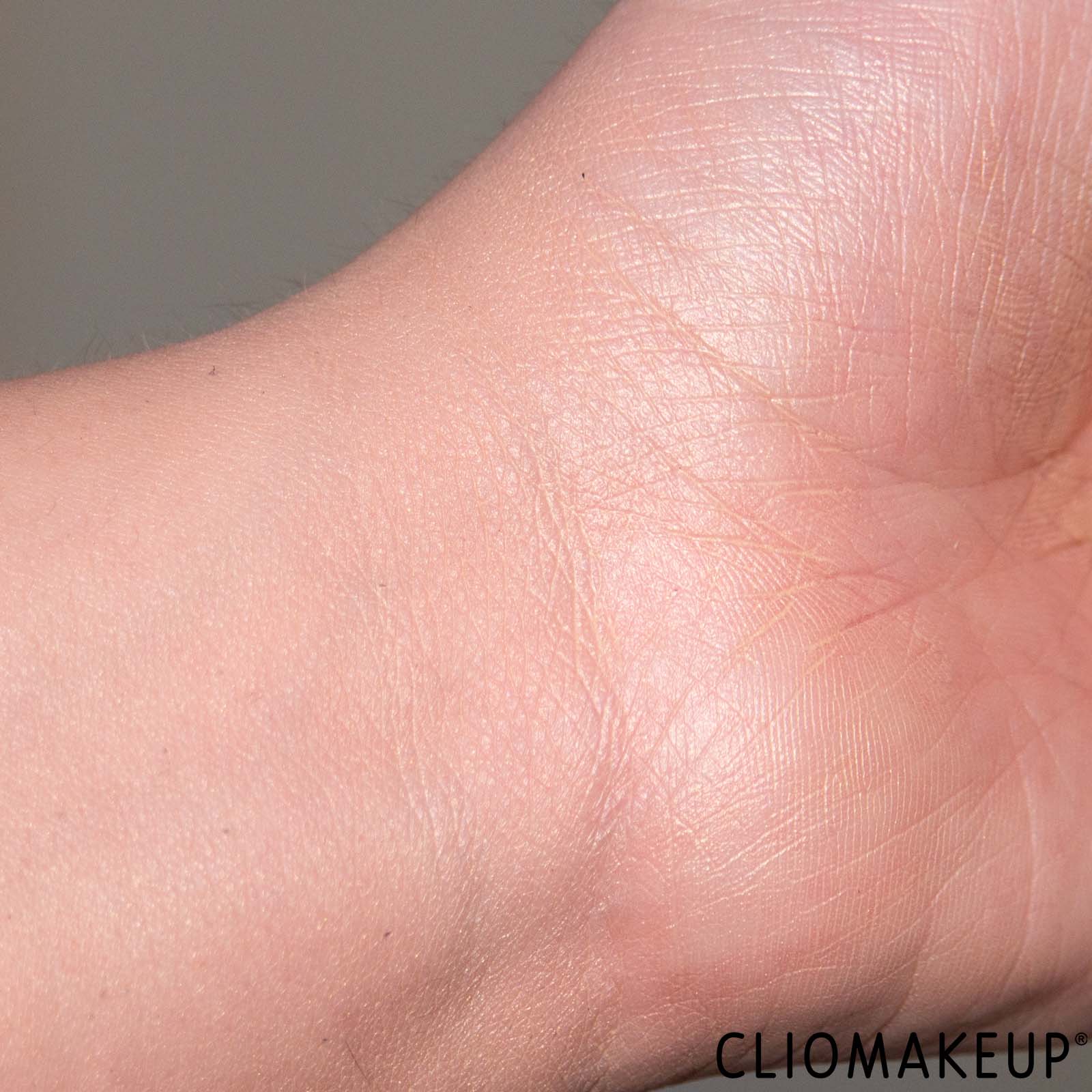 cliomakeup-recensione-blush-catrice-wild-escape-liquid-blush-9