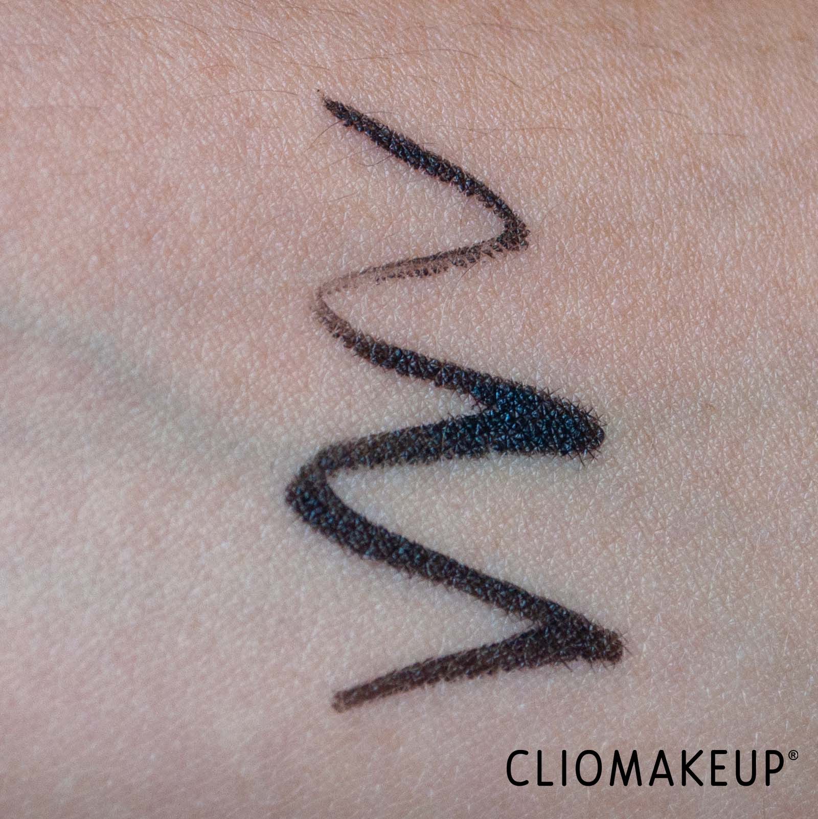 cliomakeup-recensione-eyeliner-wycon-graphic-effect-eyeliner-pen-6