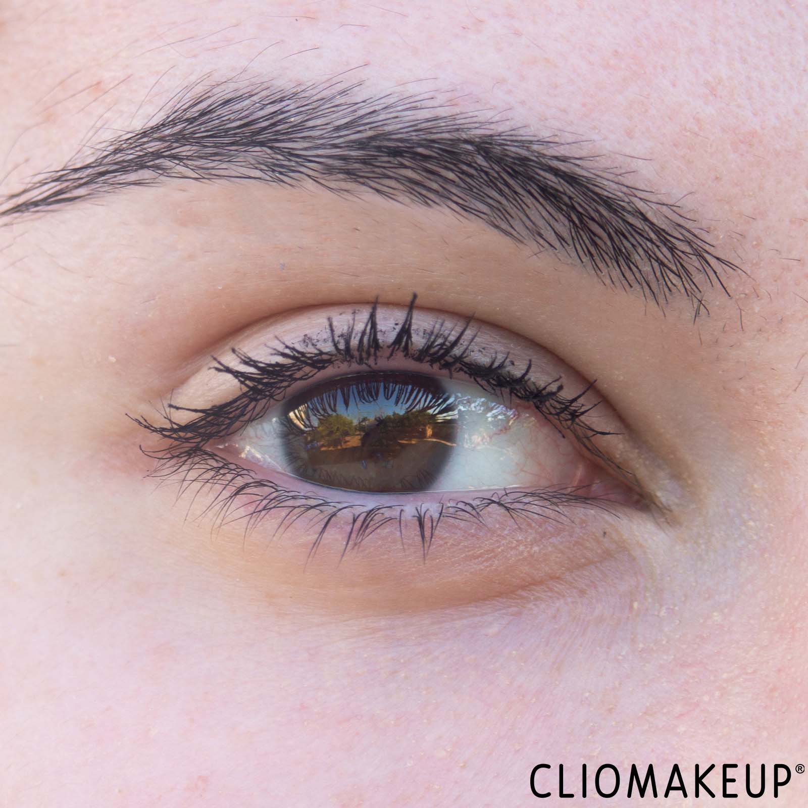 cliomakeup-recensione-mascara-it-cosmetics-hello-lashes-volumizing-mascara-with-lash-serum-10