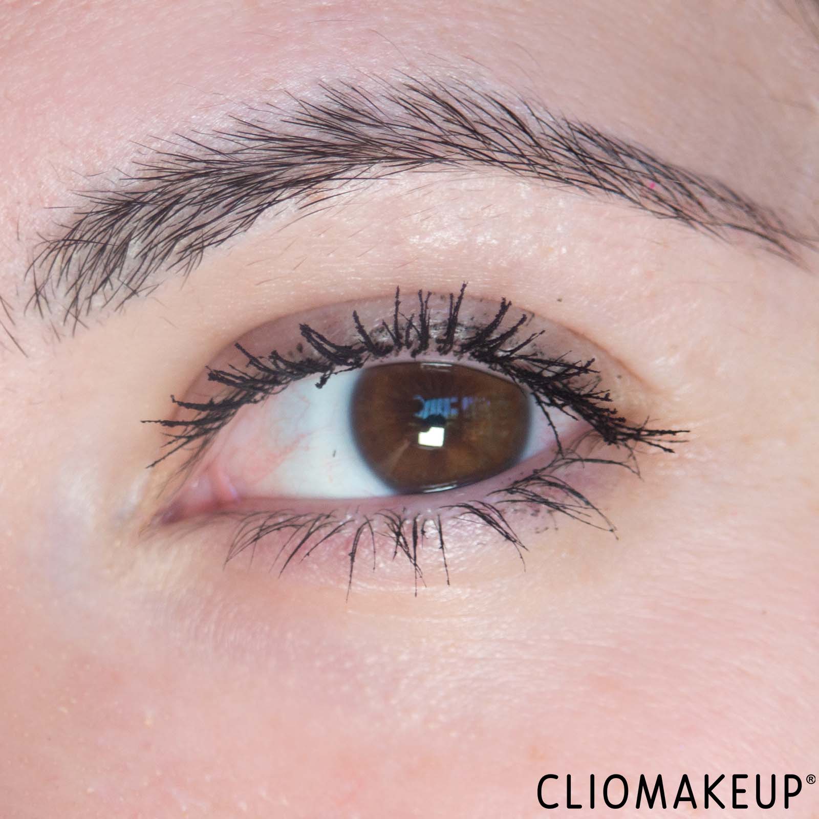 cliomakeup-recensione-mascara-it-cosmetics-hello-lashes-volumizing-mascara-with-lash-serum-13