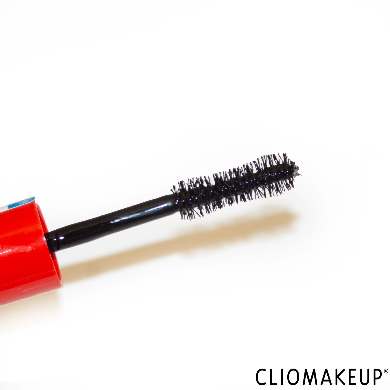 cliomakeup-recensione-mascara-revlon-so-fierce-big-bad-lash-waterproof-mascara-5