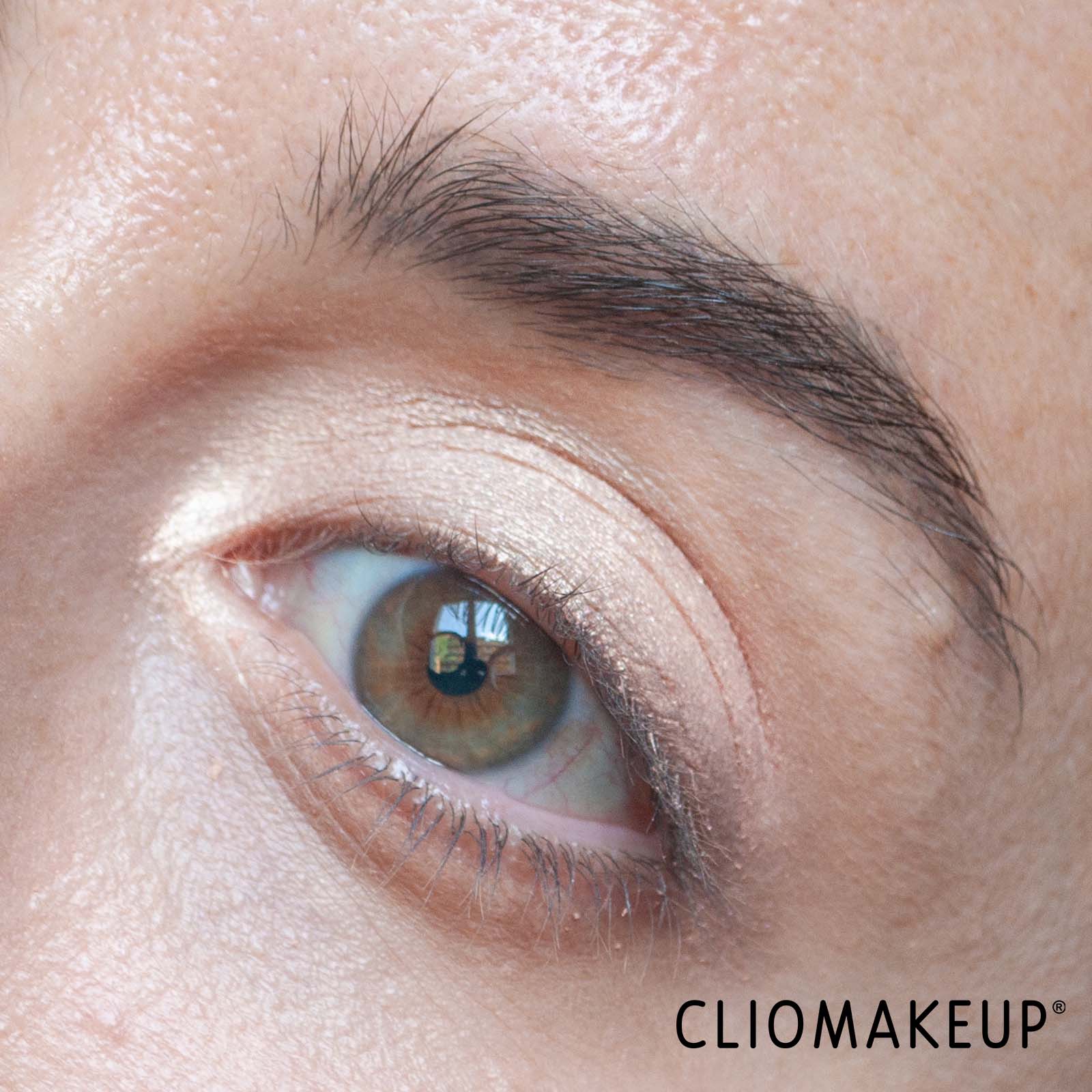 cliomakeup-recensione-ombretti-rare-beauty-all-of-the-above-weightless-eyeshadow-stick-8