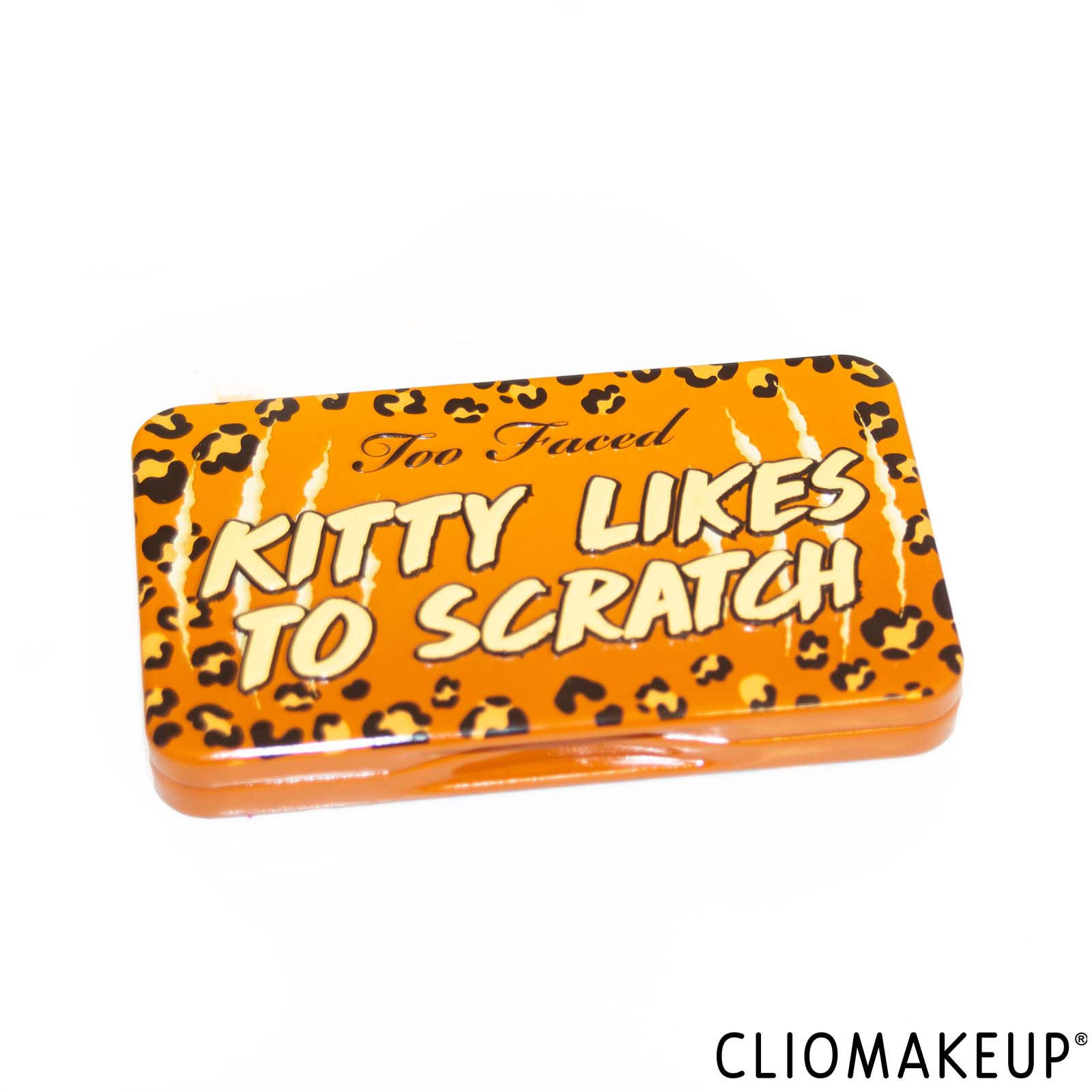 cliomakeup-recensione-palette-too-faced-kitty-likes-to-scratch-mini-eyeshadow-palette-3