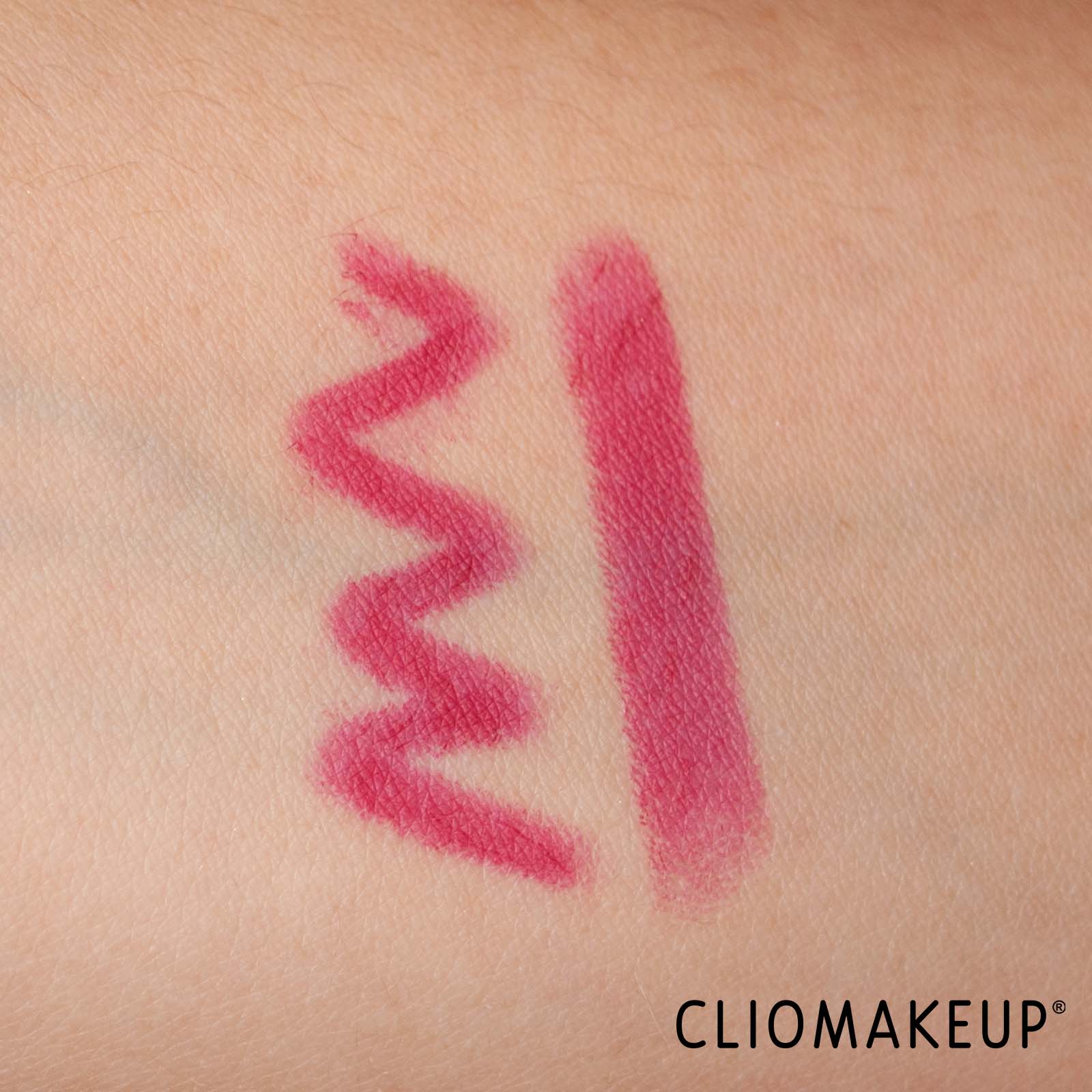 cliomakeup-recensione-rossetto-kiko-beauty-essentials-2-in-1-long-lasting-matte-lipstick-e-pencil-7