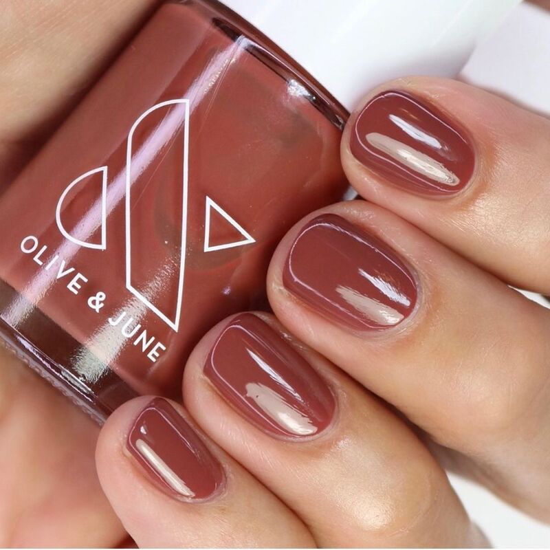 cliomakeup-cinnamon-nails-autunno-2023-unghie-corte