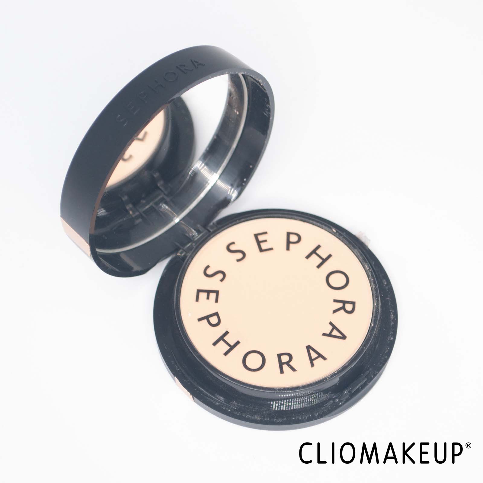 cliomakeup-recensione-fondotinta-sephora-matte-powder-foundation-4