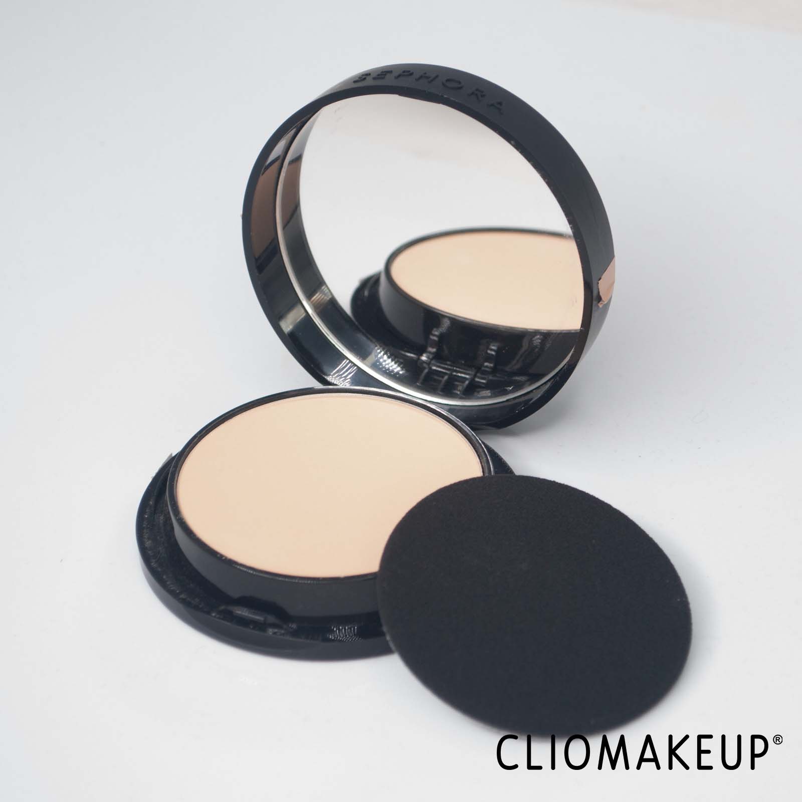 cliomakeup-recensione-fondotinta-sephora-matte-powder-foundation-5