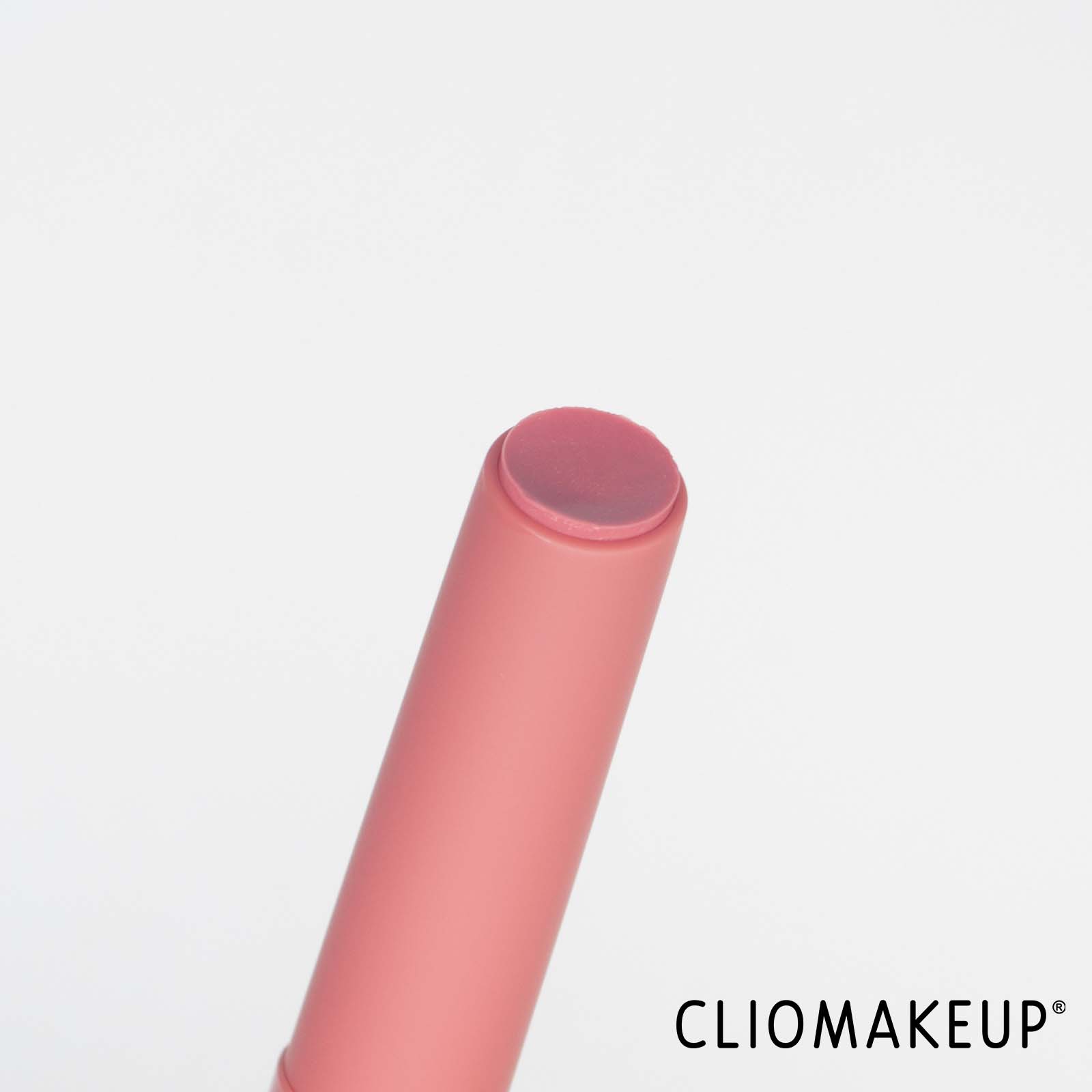 cliomakeup-recensione-rossetto-makeup-by-mario-moisture-glow-plumping-lip-serum-5