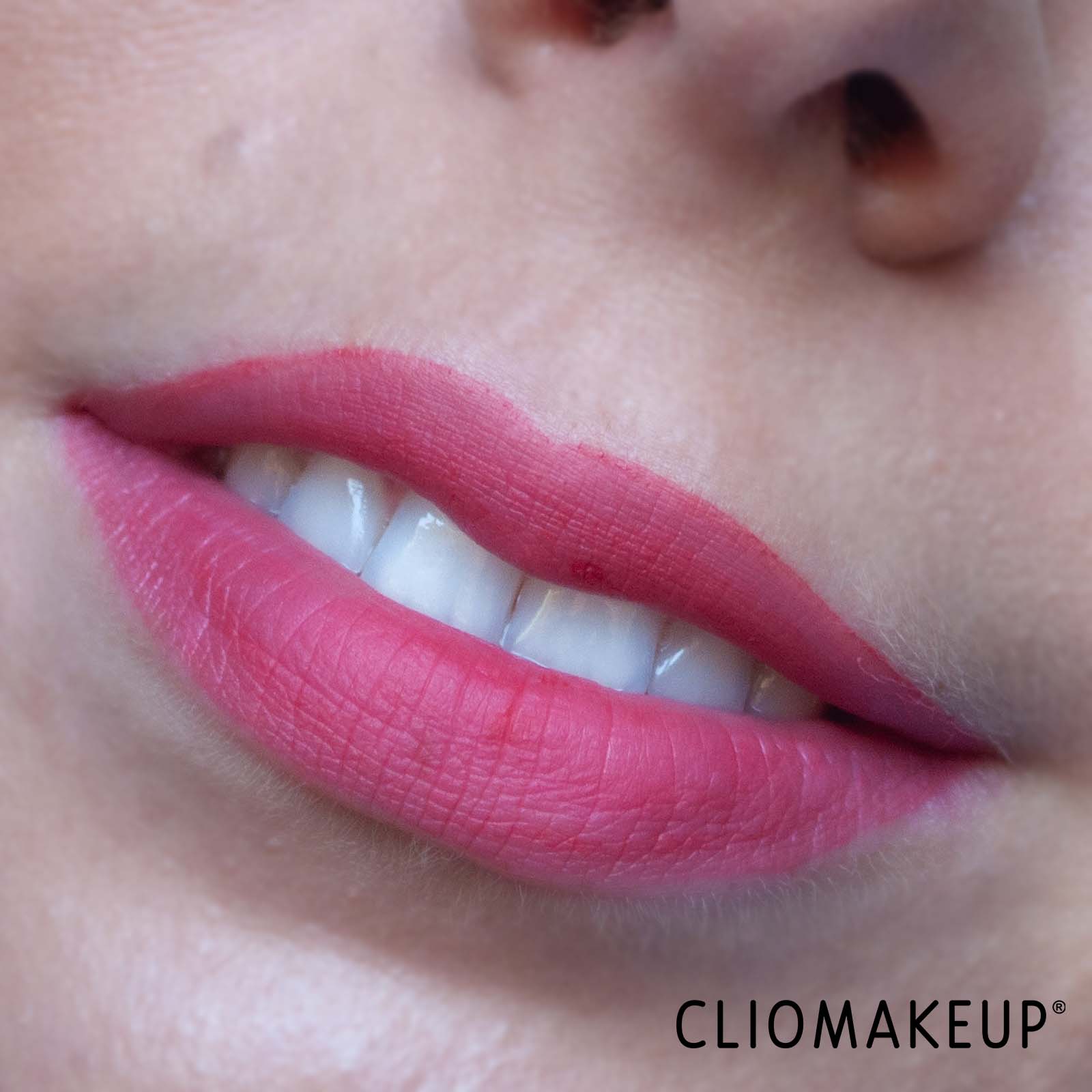 cliomakeup-recensione-rossetto-sephora-soft-matte-e-easy-10