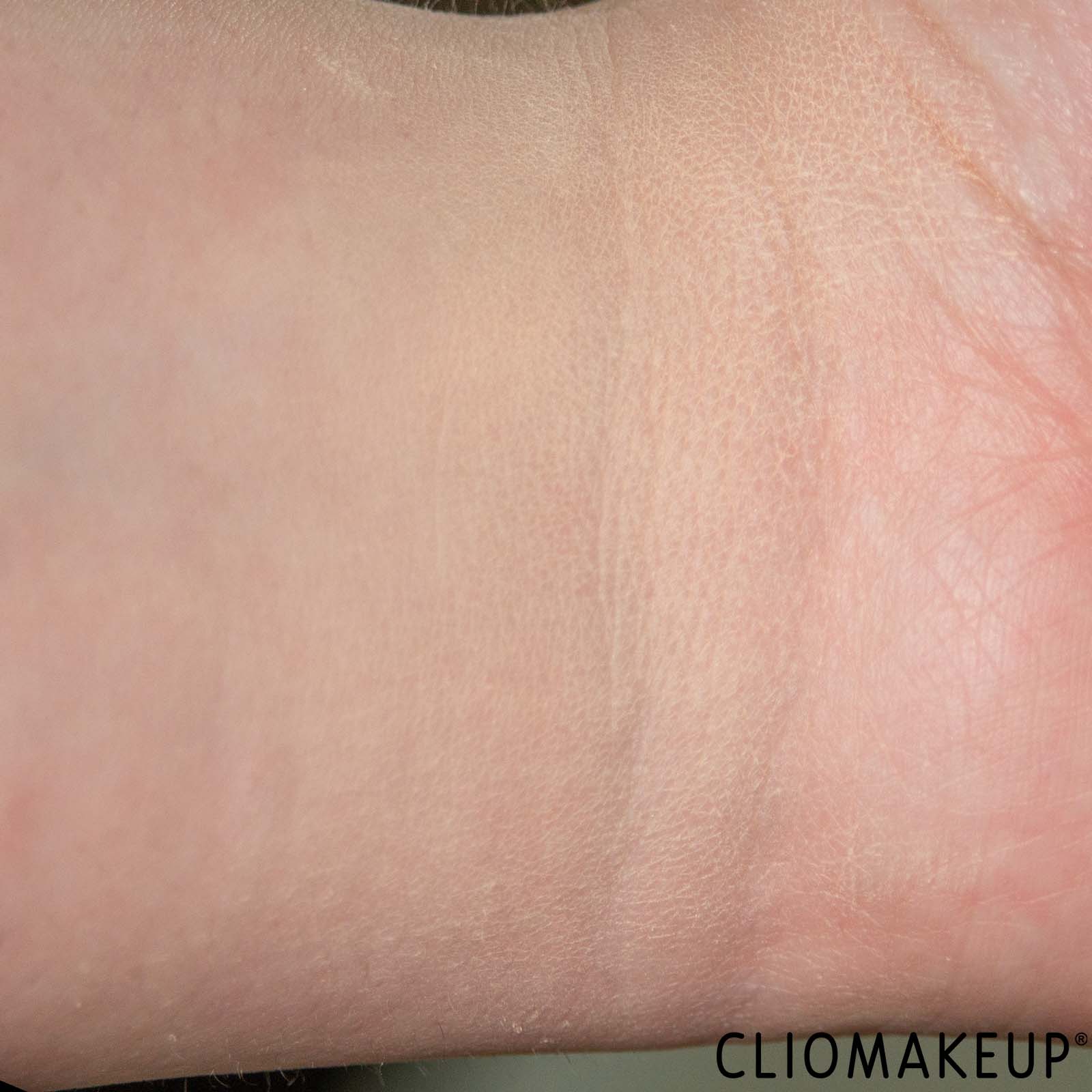 cliomakeup-recensione-cipria-by-terry-hyaluronic-pressed-hydra-powder-8h-6